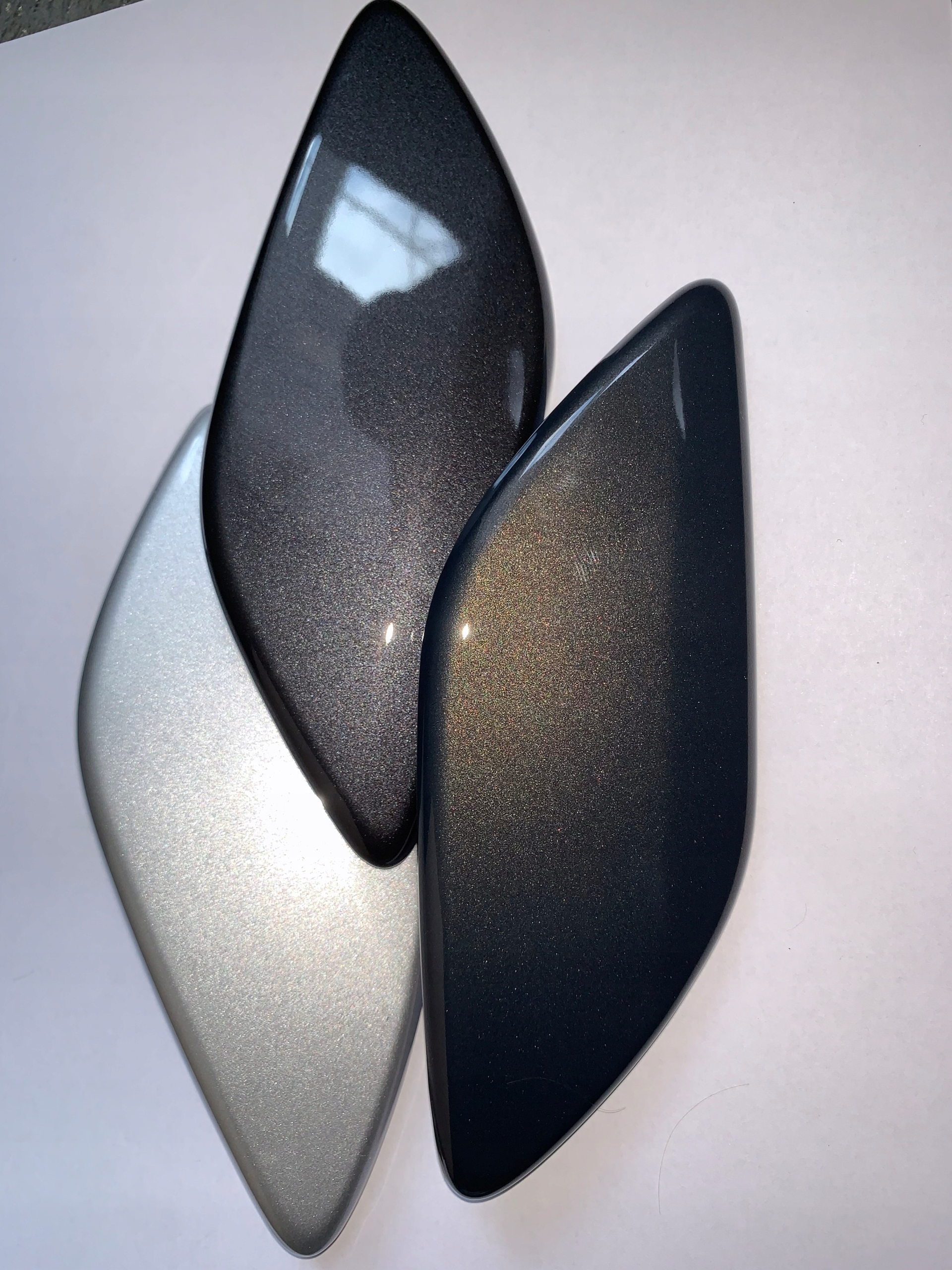 13348044 - Кришка омивача Opel Astra J IV кольору