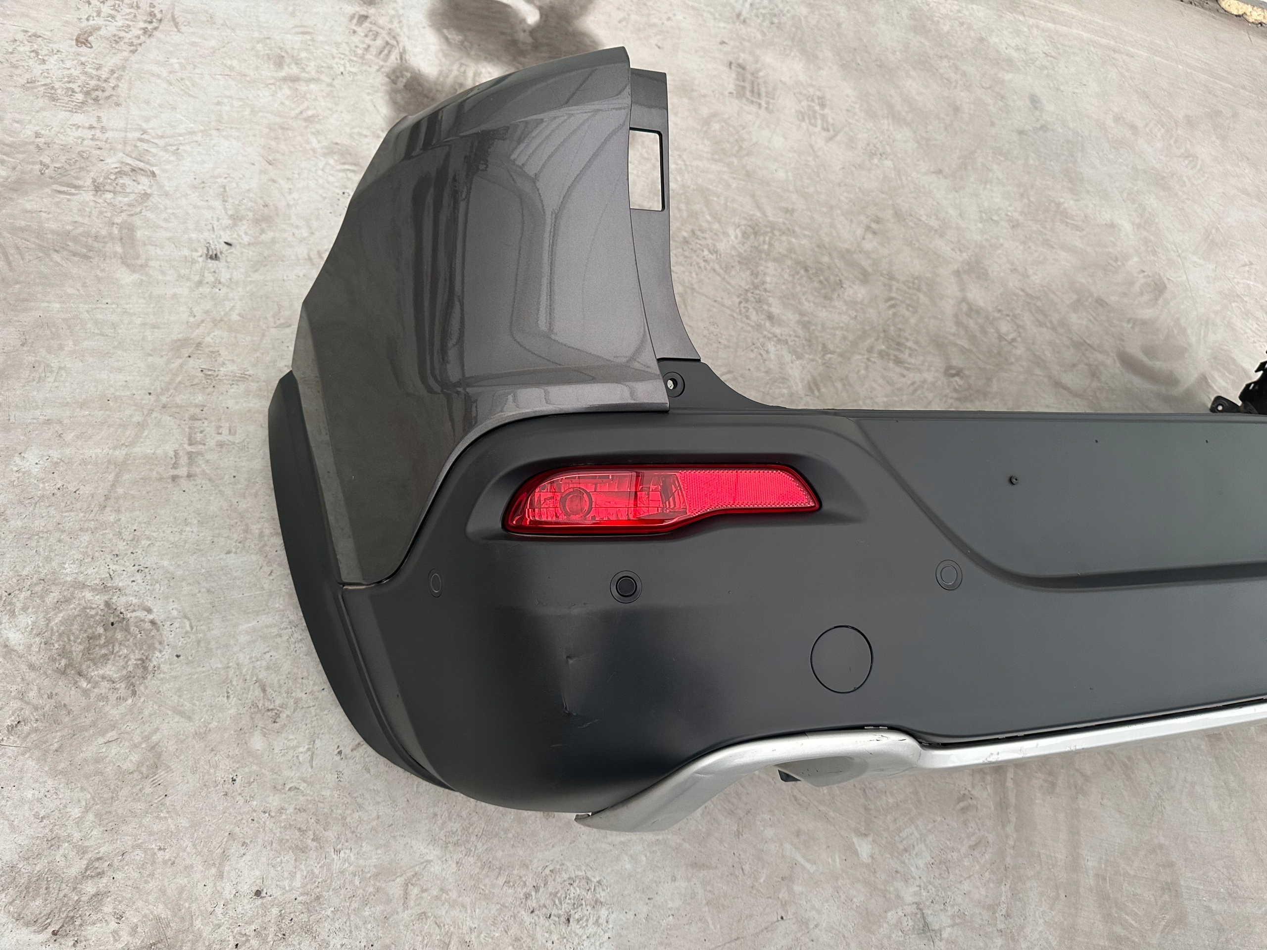 JEEP CHEROKEE KL bumper rear part 6xPDC complete