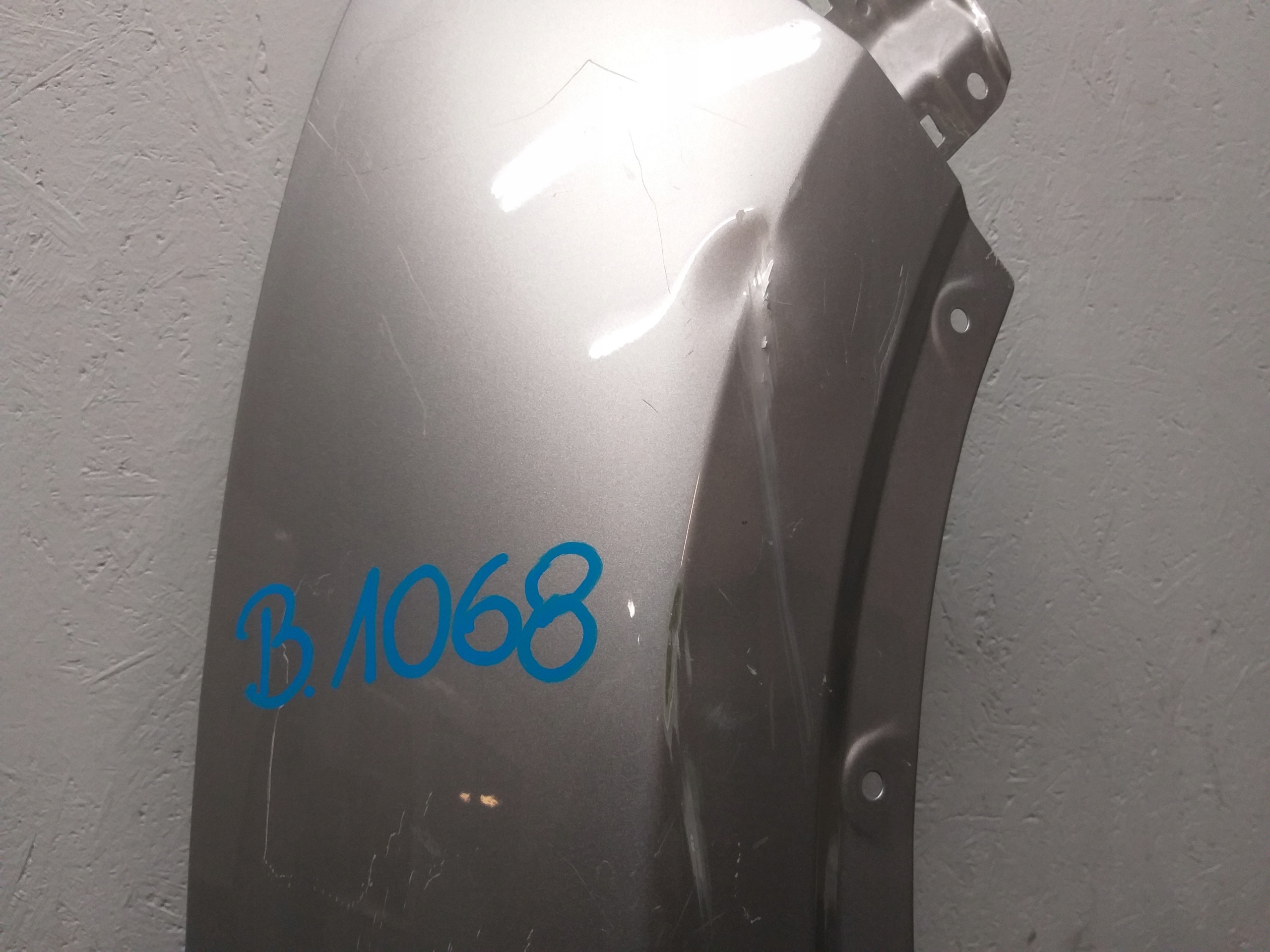 FENDER FRONT RIGHT TOYOTA CHR