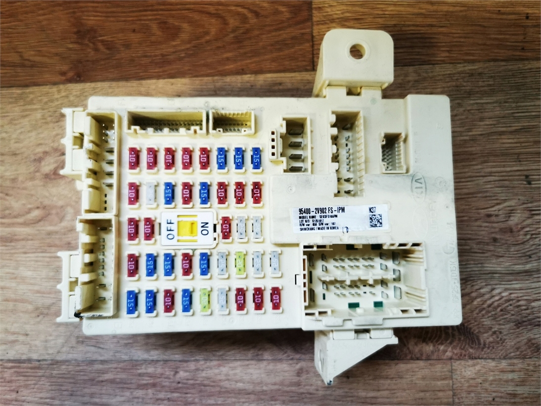 HYUNDAI ВЕЛОСТЕР I МОДУЛЬ BSI 95400-2v902