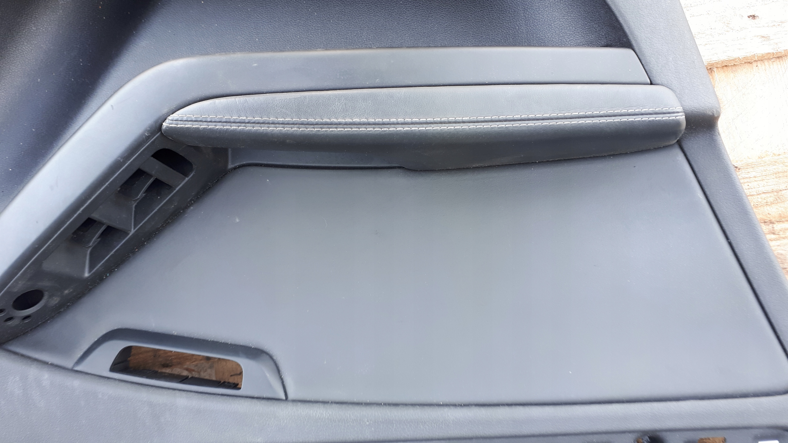 S4 B8 LIFT side door left front leather EUROPA