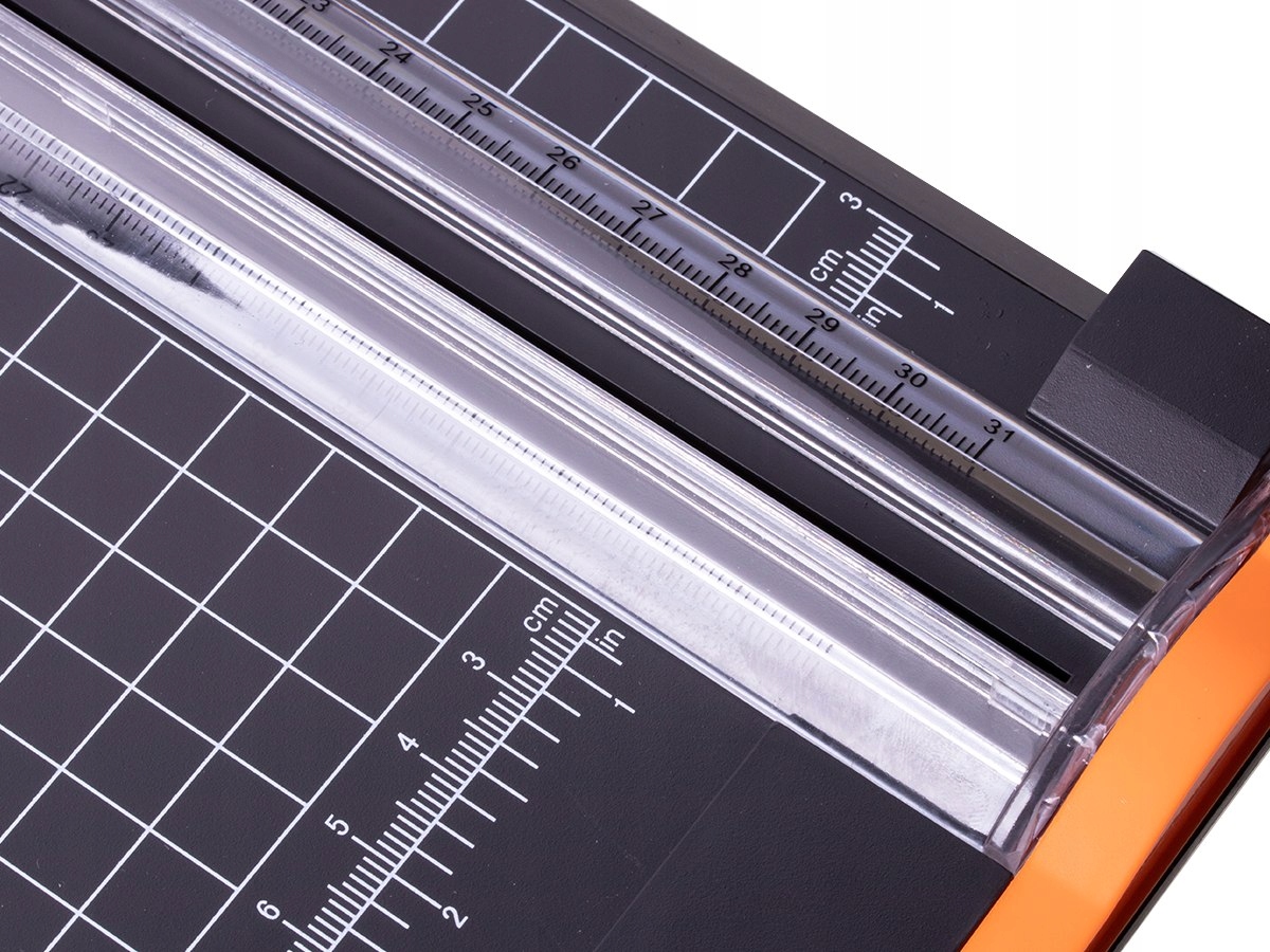 Gilotyna do papieru Obcinarka Trymer A3, A4, A5, B5 Typ gilotyna