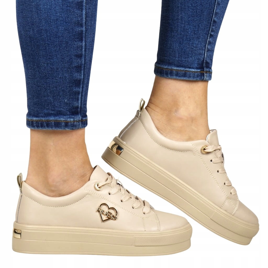 Béžové Tenisky Z Přírodní Kůže Se Srdcem Na Platformě, Pohodlné, Elegantní 37