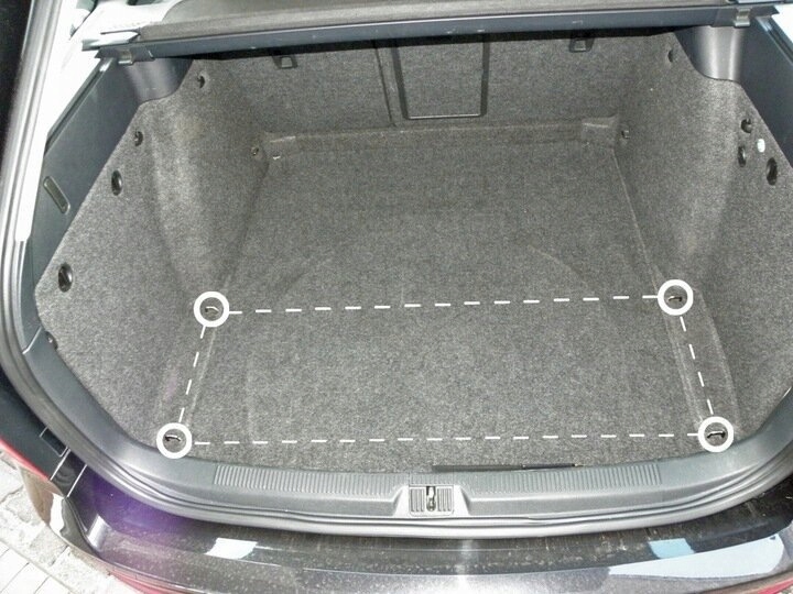 Dedykowana SKODA Octavia III Kombi tylna 2013-2020 Numer katalogowy producenta 1599154721/58024800