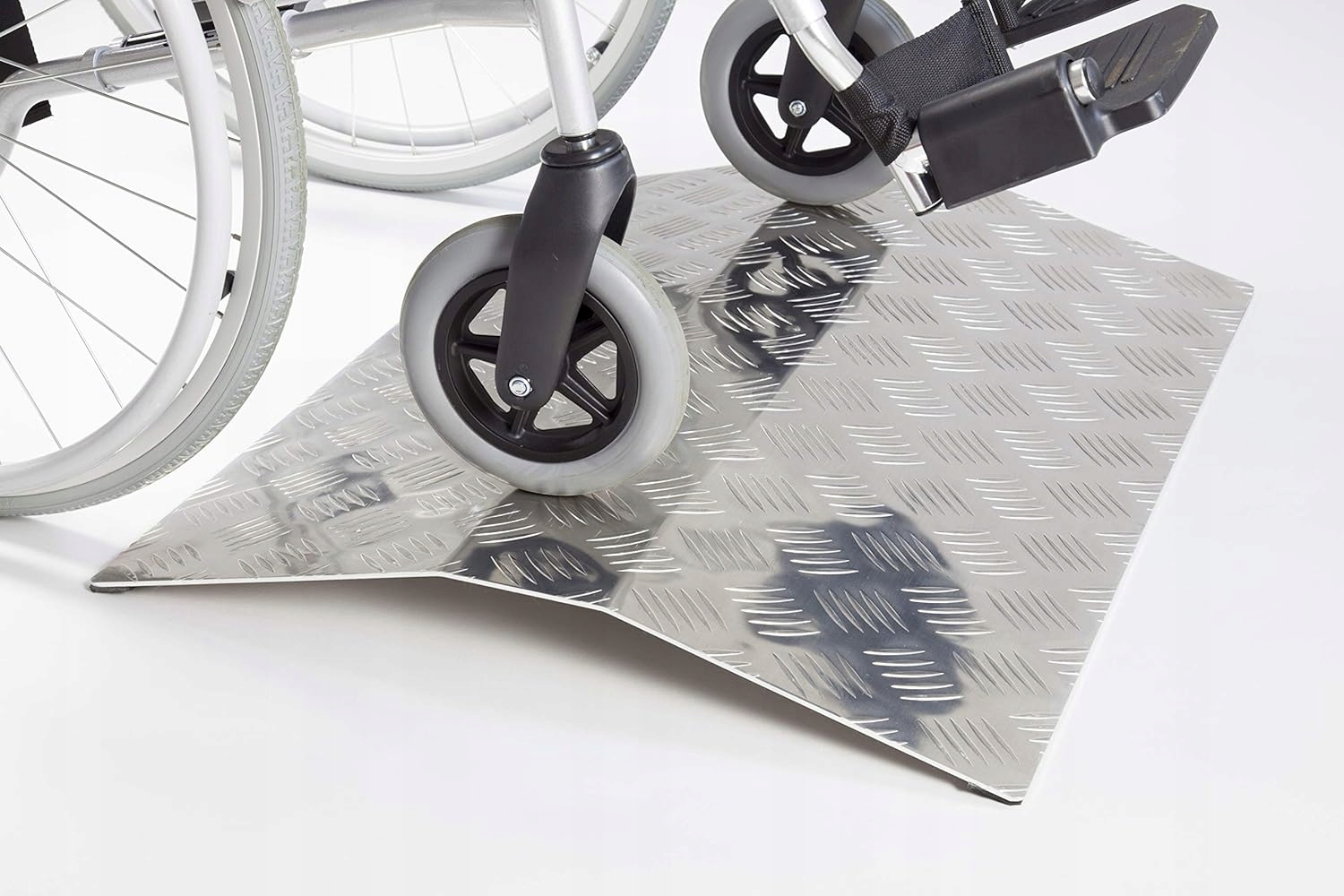 Duża Aluminiowa rampa progowa najazd dla wózków inwalidzkich 70x59x6cm BR6