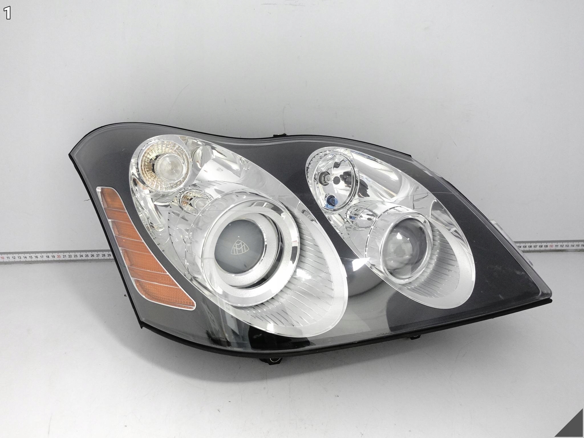 MAYBACH 57 W240 62 V240 03-13 světlo HEADLIGHT XENON pravá předek EUROPA