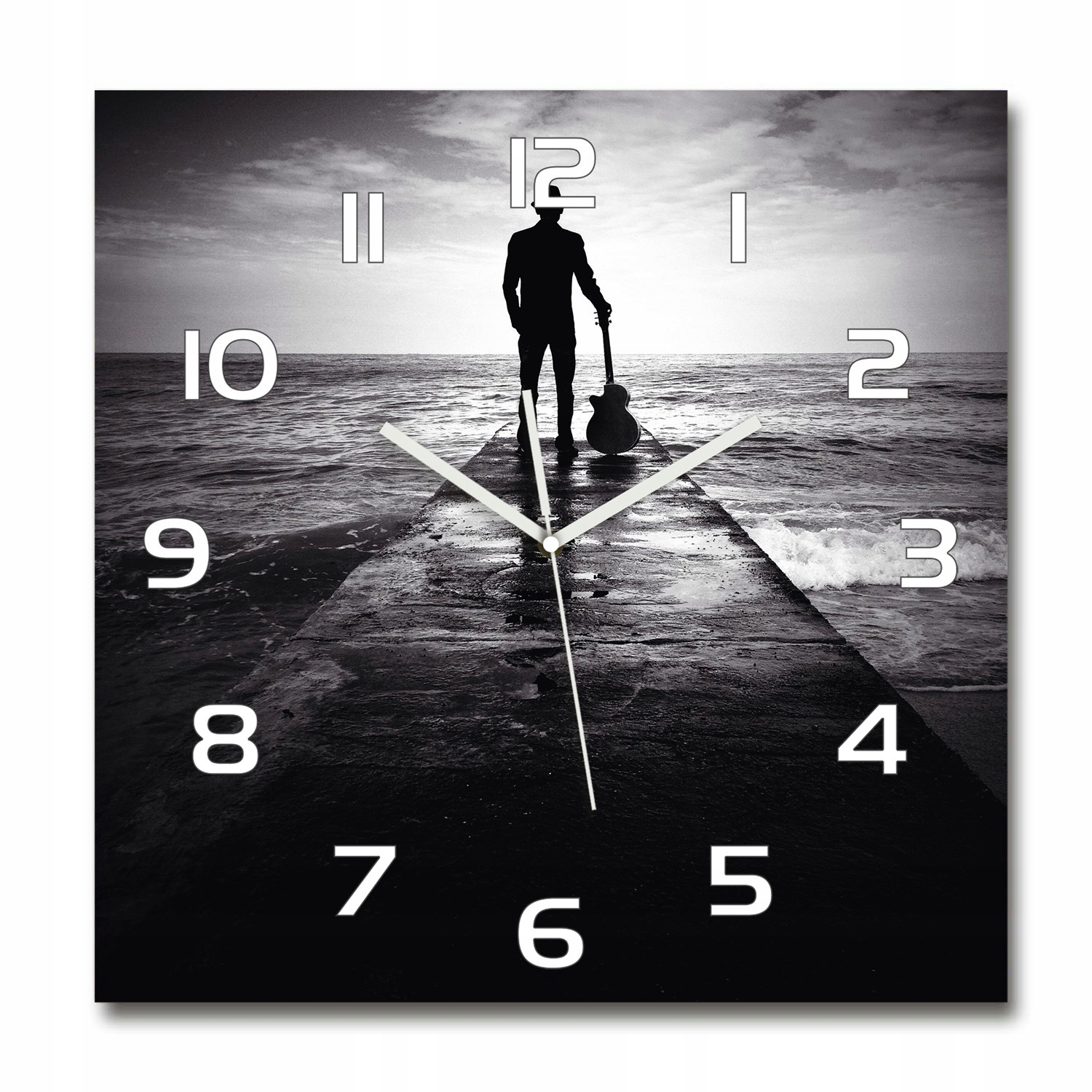 

Wiszący szklany zegar Gitarzysta na molo 60x60 cm