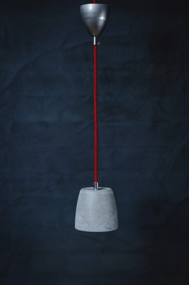 Závěsné betonové svítidlo Rila