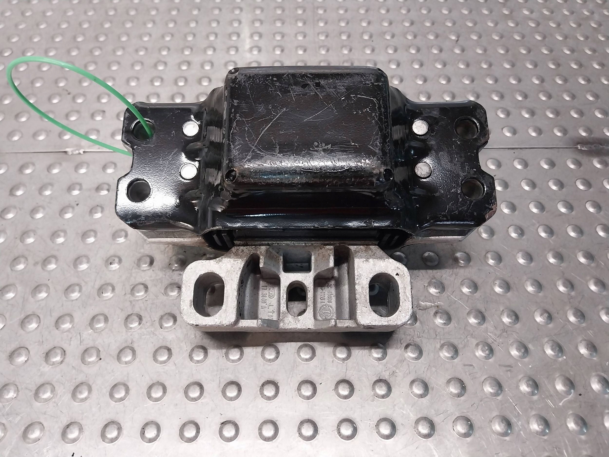 holder gearbox mounting 1K0199555CA A3 8P GOLF VI LEON II 1.2 TSI CBZ