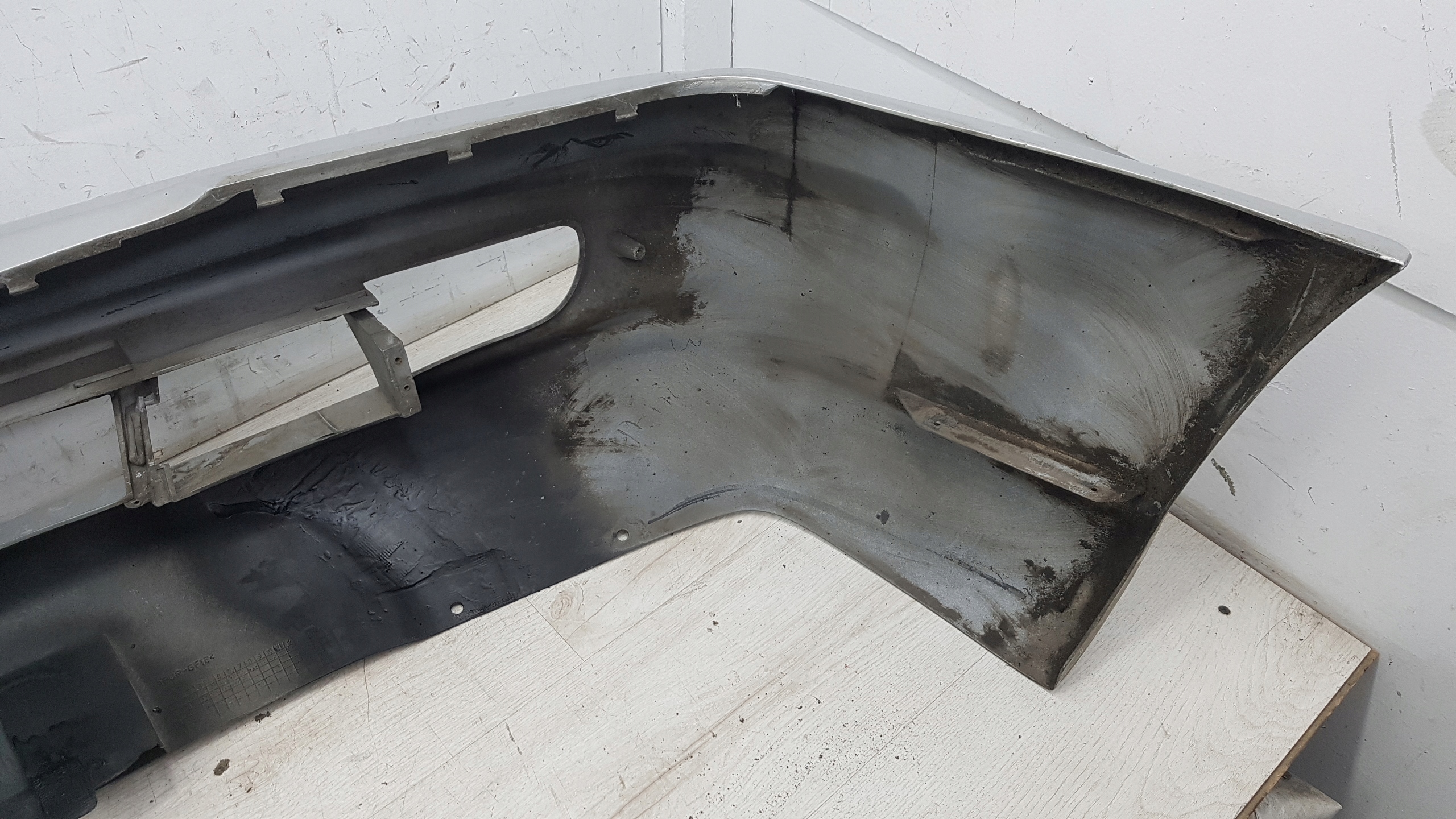 MERCEDES SL129 AMG ZDERZAK PRZÓD Kolor do lakierowania