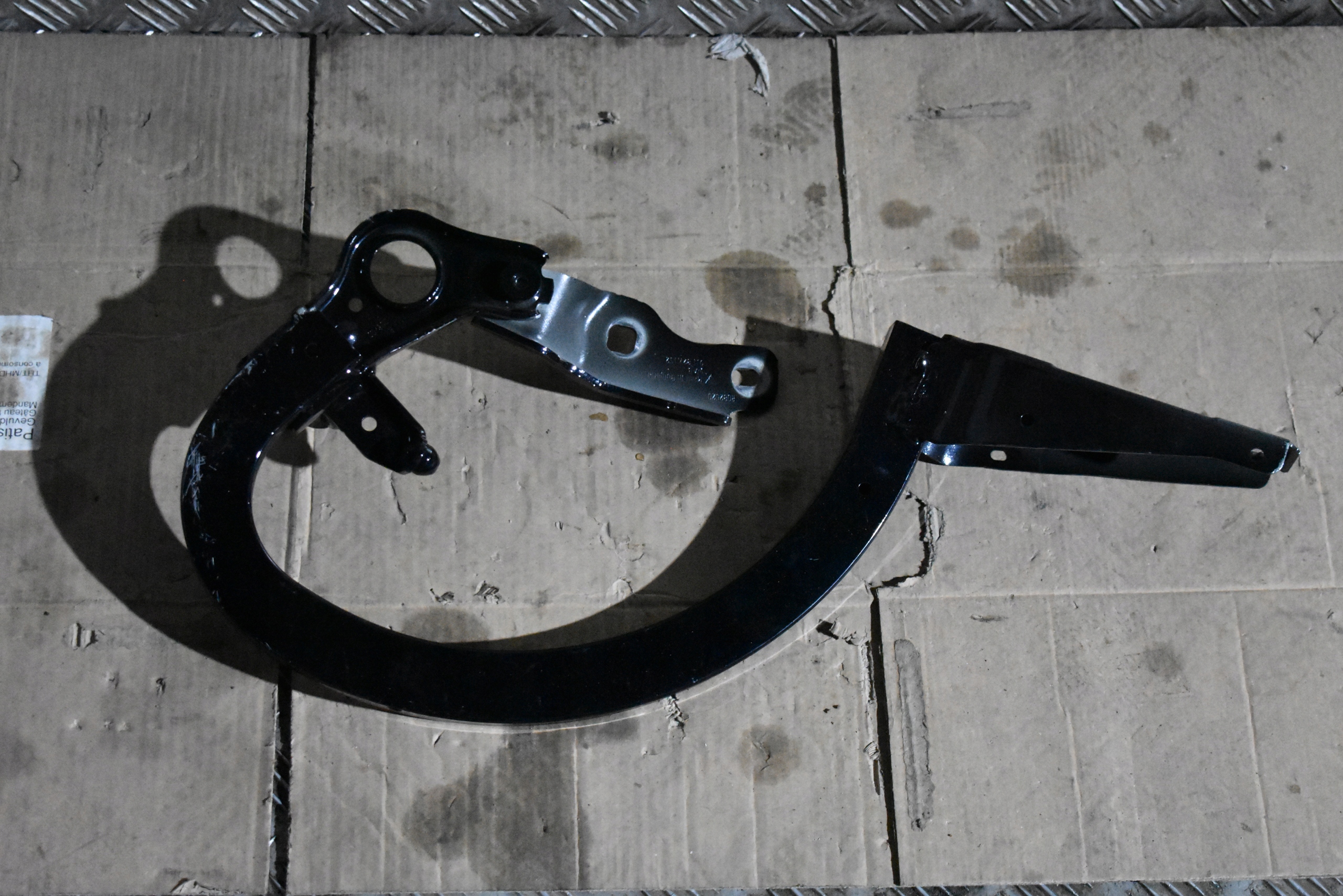 IDEALNY hinge bonnet boot right PORSCHE TAYCAN 1