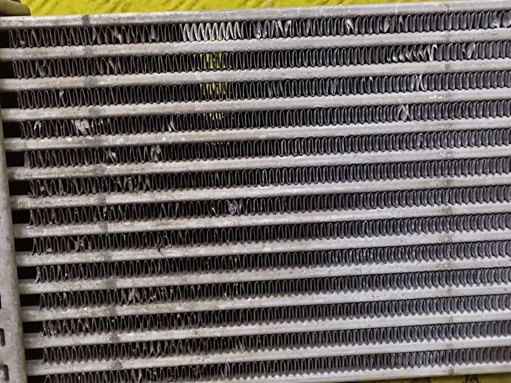 OPEL ZAFIRA B 1.7 D intercooler