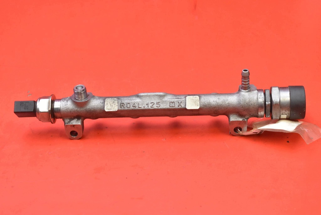 Rampe injection 04L089B VW GOLF 7 VII 1.6 TDI 105 KM 12-17