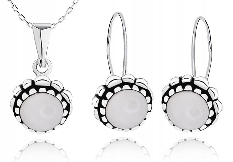 

Srebrny Komplet Biżuterii Z Białymi Kamieniami 925