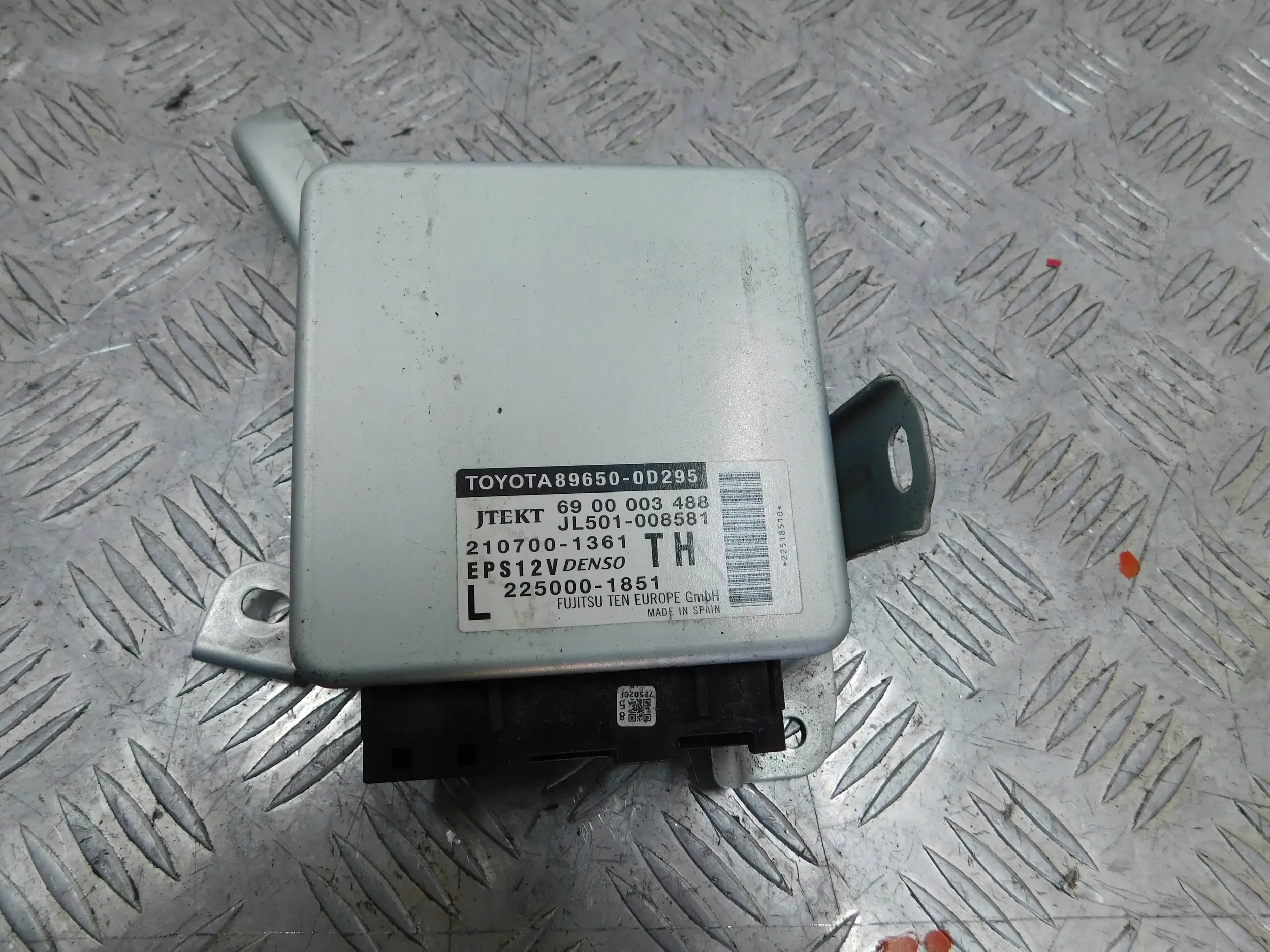 MODULO CENTRALINA SERVOSTERZO TOYOTA YARIS III 3 89650-0D295