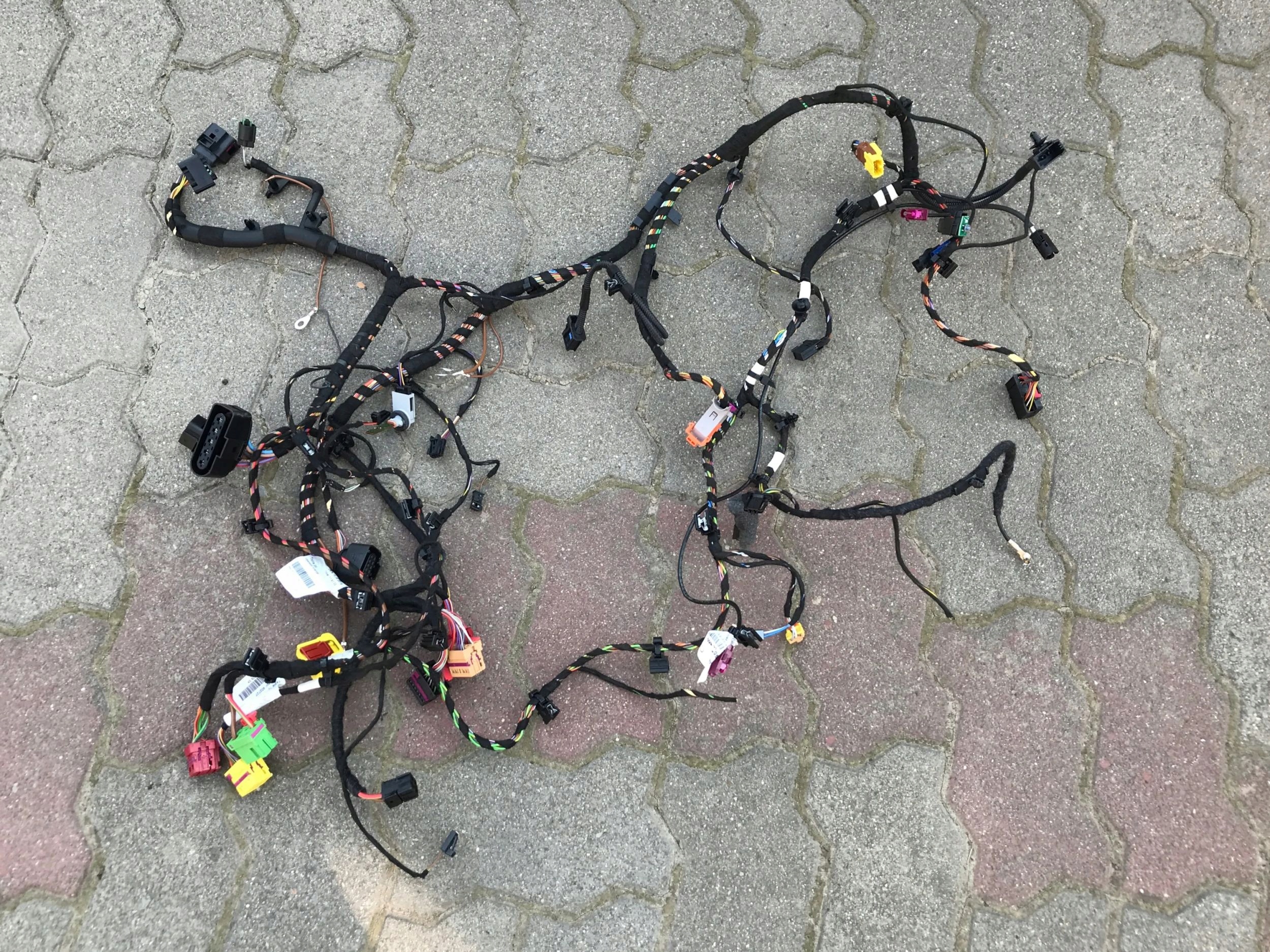 AUDI R8 5.2 plus bundle wiring consoles 4S1971679E 4S1971277E 4S0971650