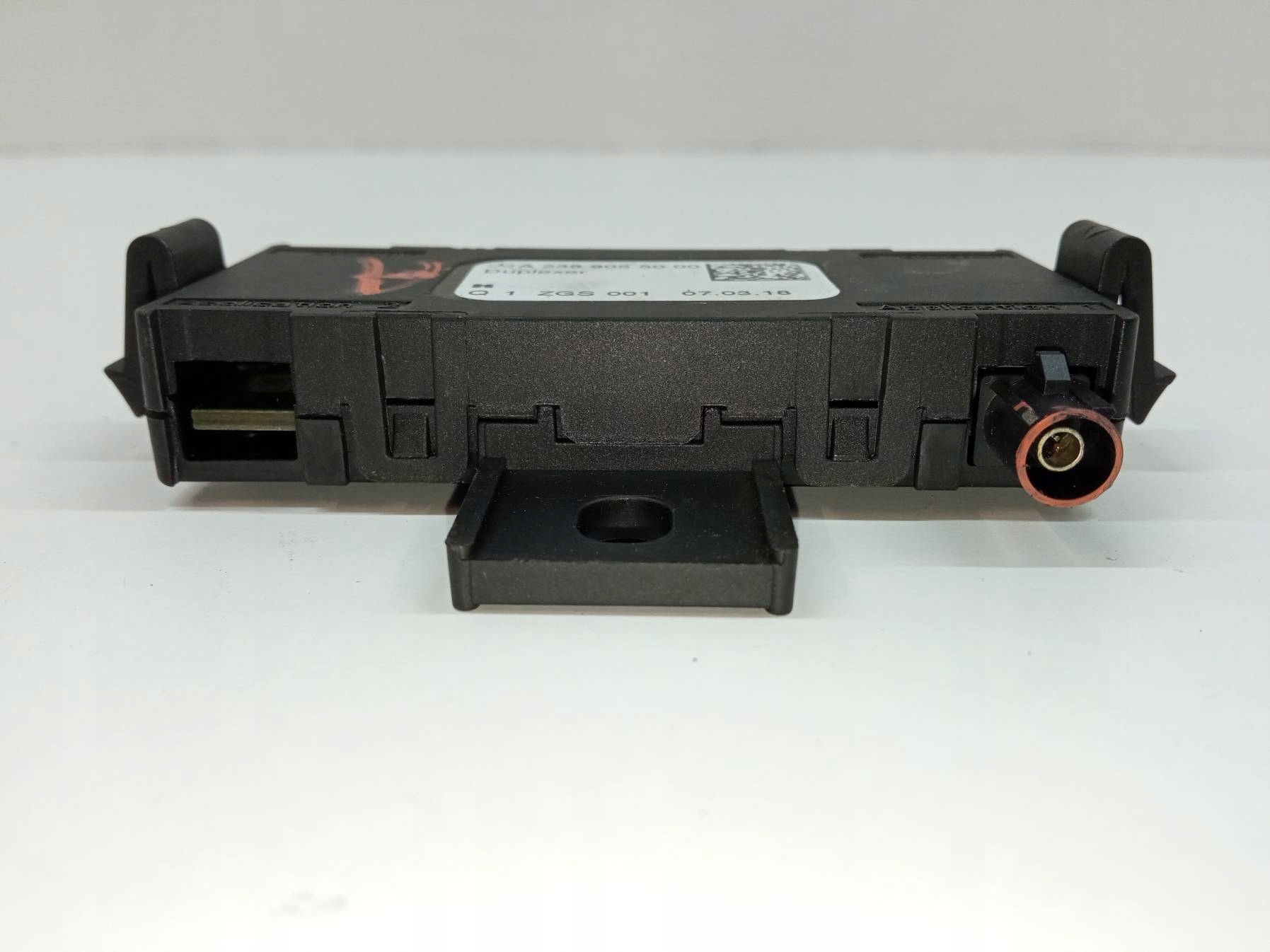module amplifier ANTENY A2389055000 Mercedes-Benz C-klasa IV (2014- ) W205