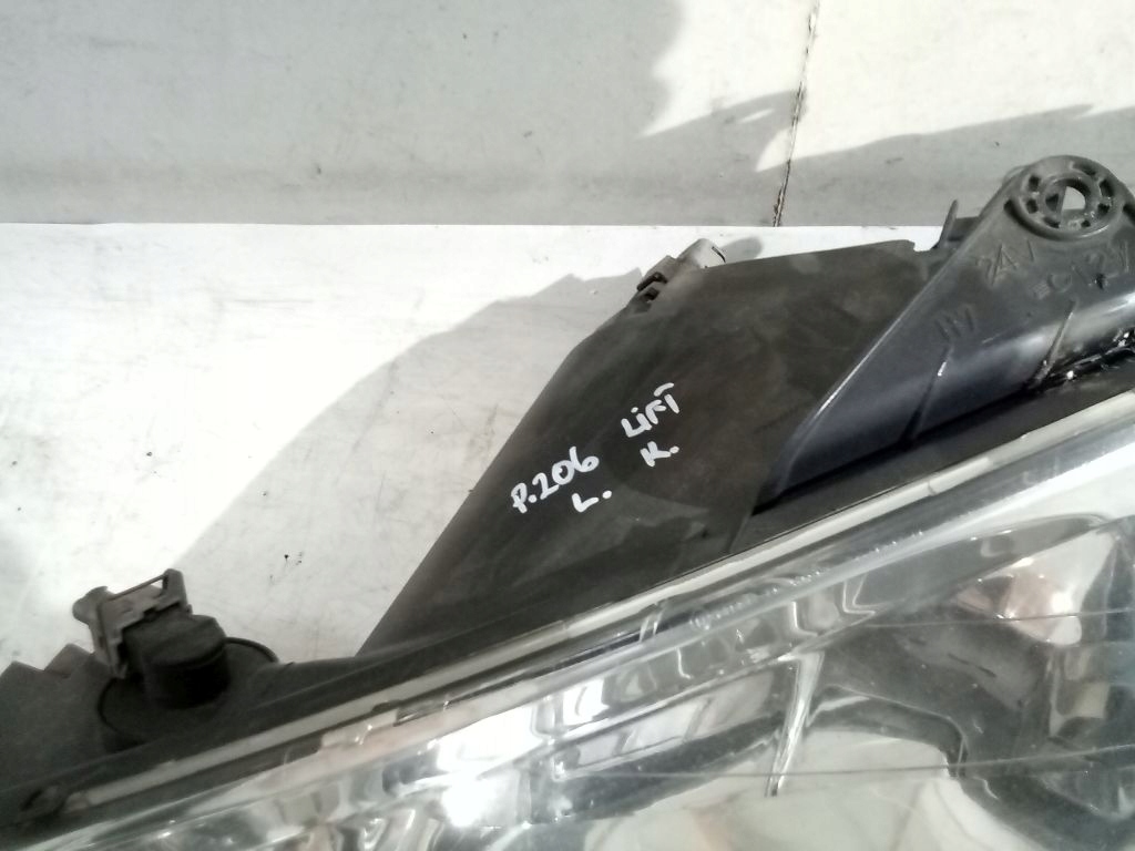 Peugeot 206 lift light left front front