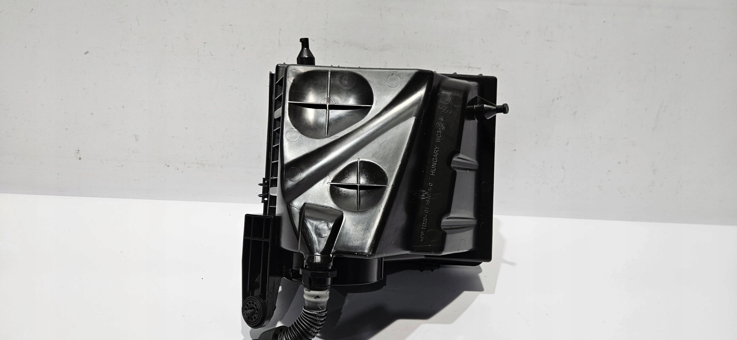 Gehäuse filter luft VW CRAFTER II 7C0 2.0 TDI Original 2N0129601