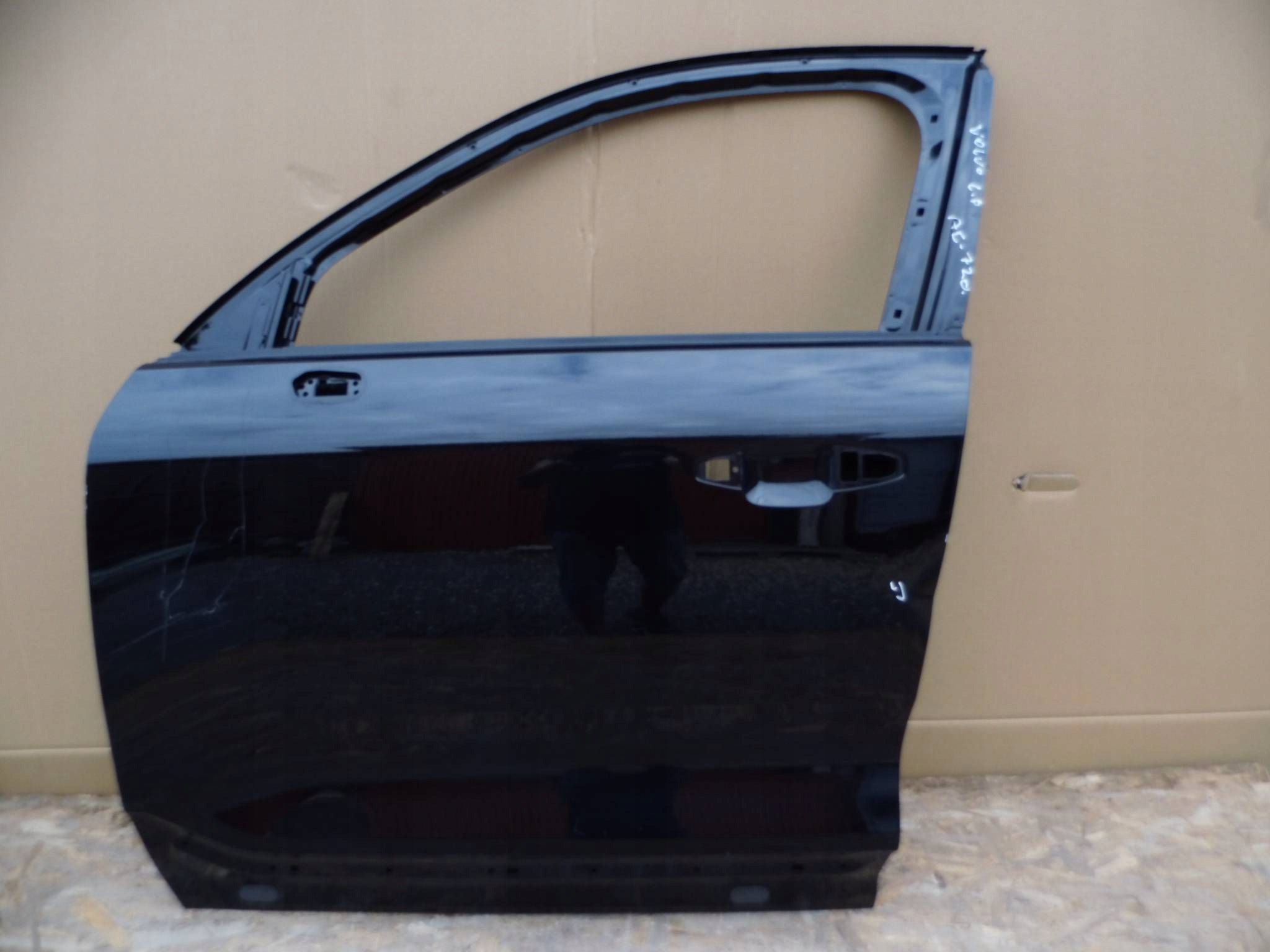 Volvo XC40 2017+ door front left left front 31479738