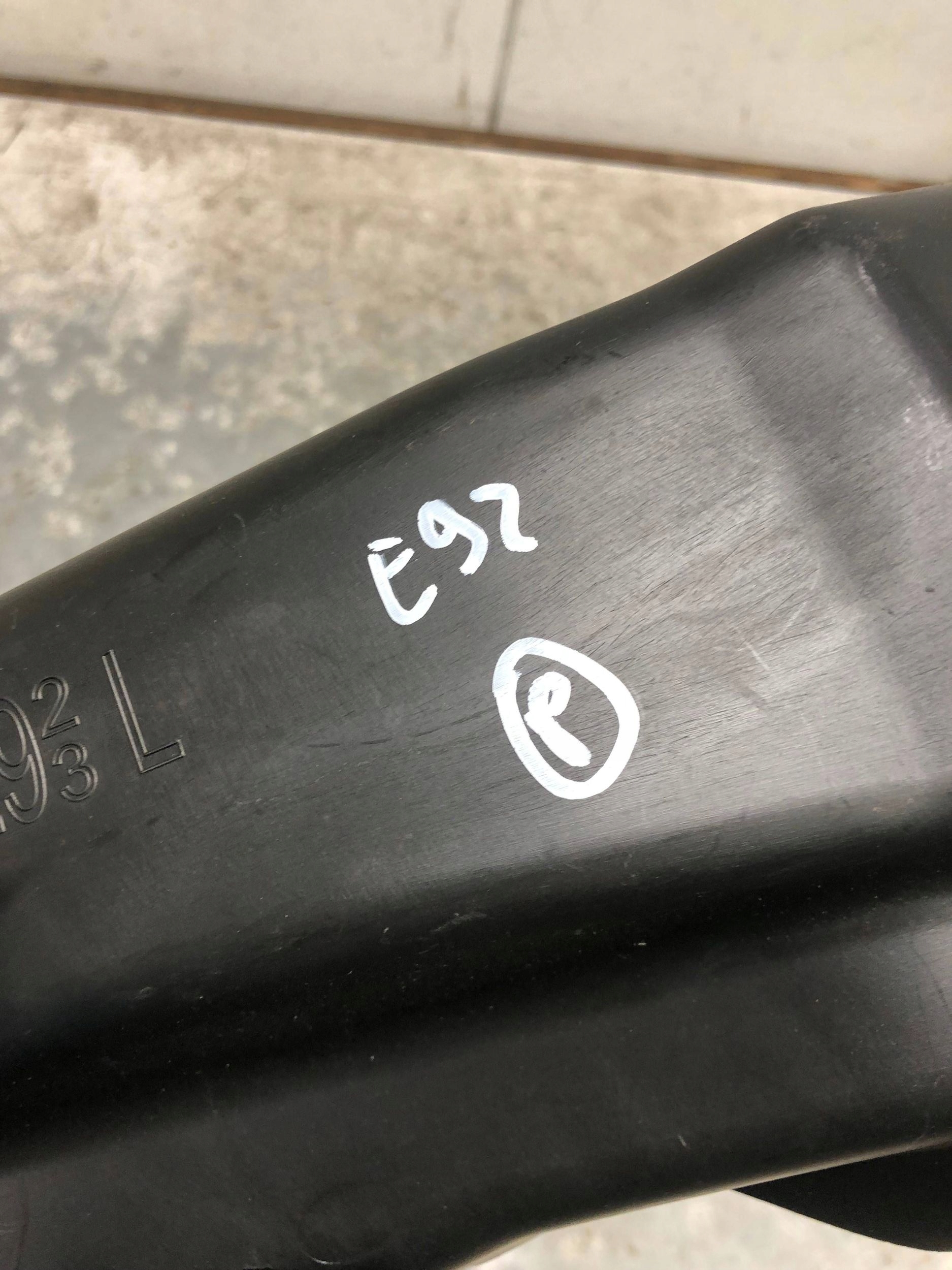 intake air hose BMW E92 8045361