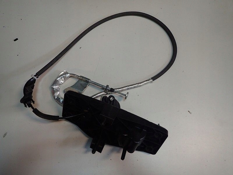 Механизм запуска AUDI A4 8W TDI 8W0713052D