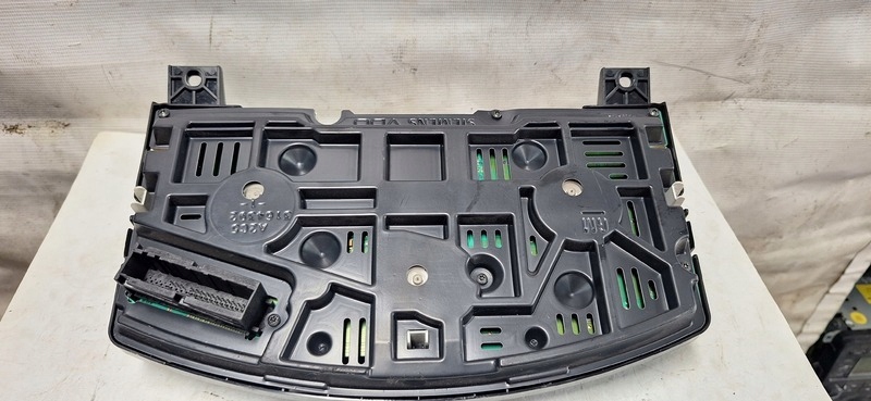 dials OPEL ASTRA H 13243048