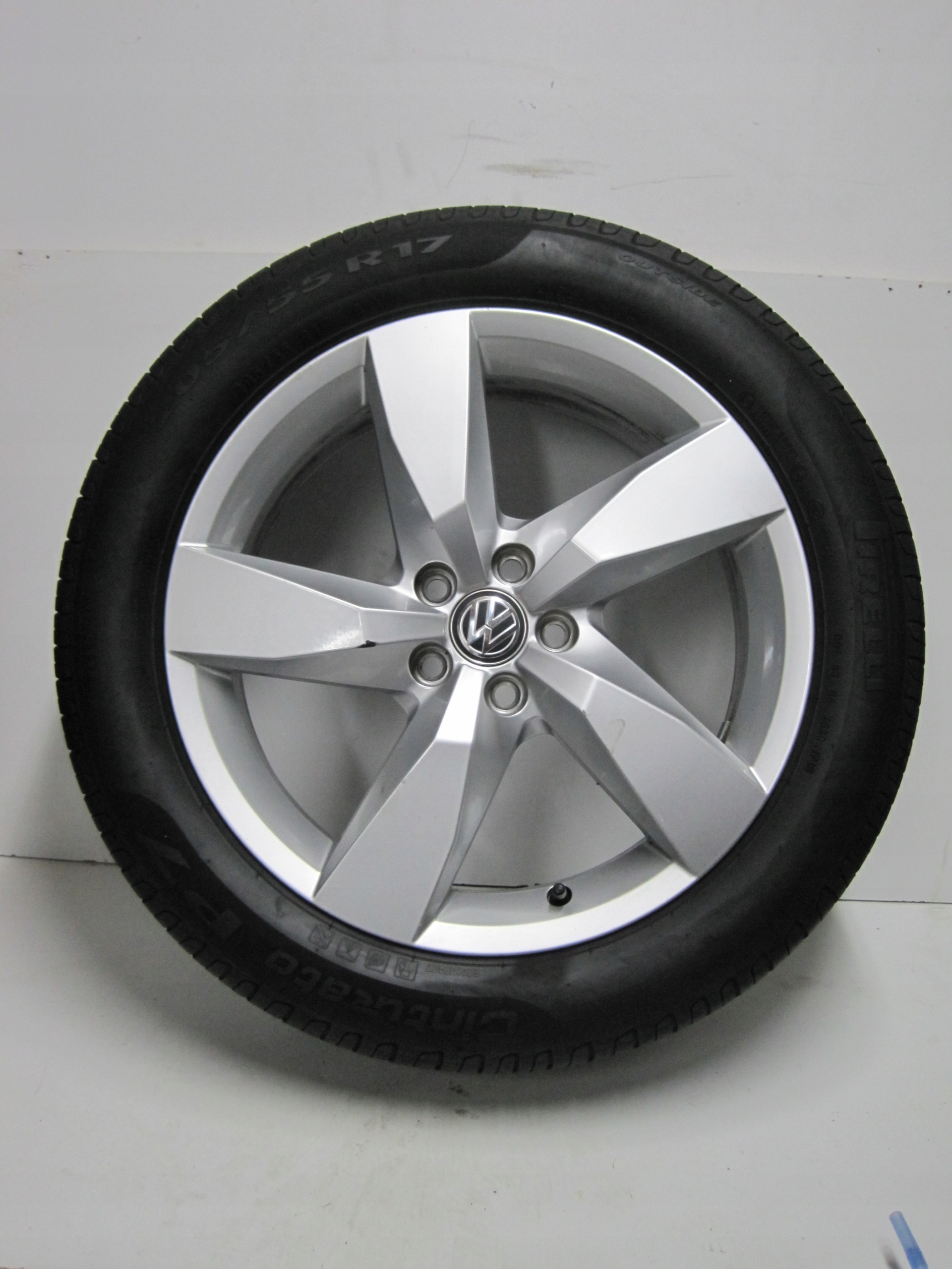 wheels discs tyres VW T-CROSS 2GM R17 19r