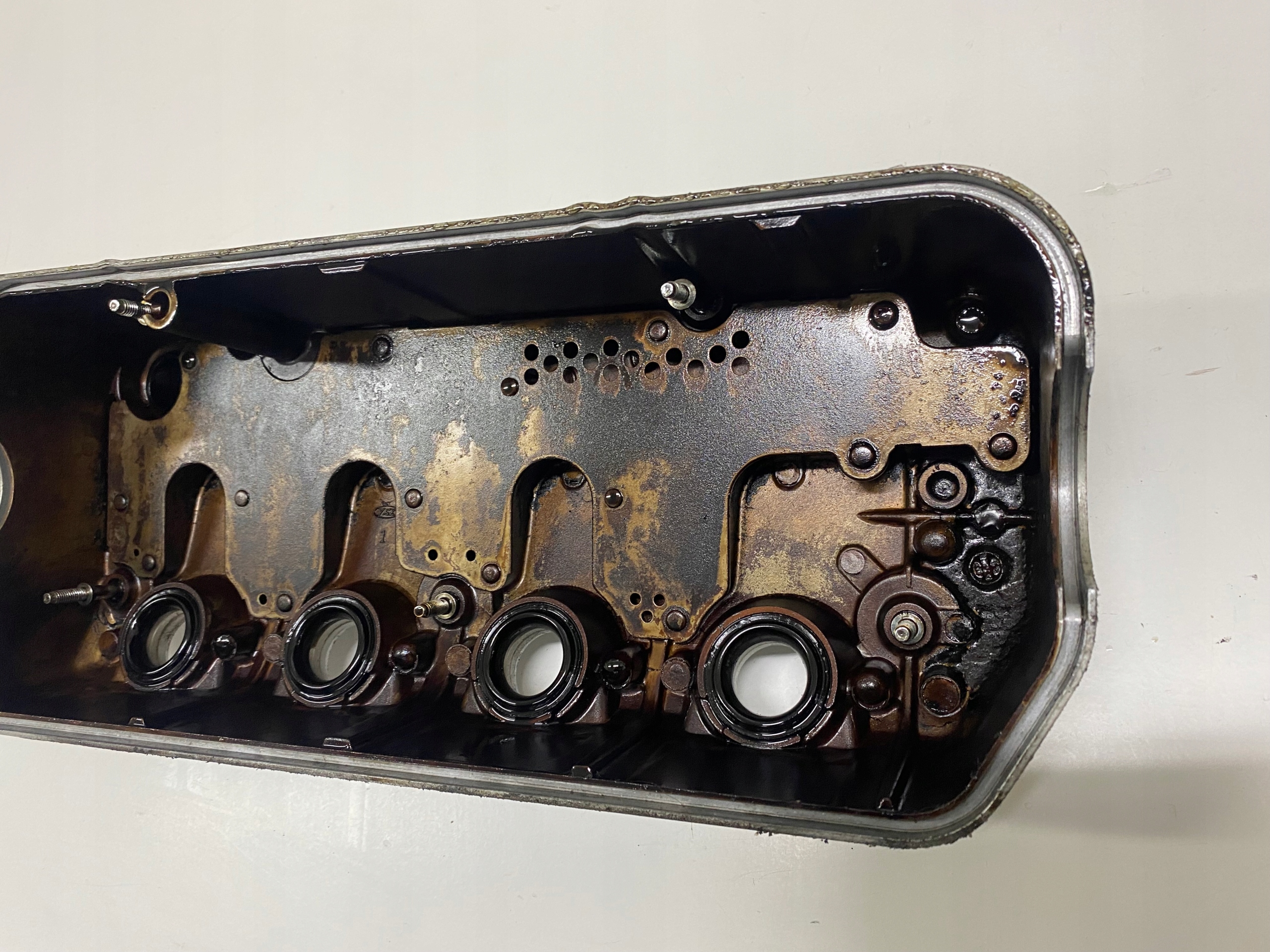 Abdeckung der Ventile HONDA CIVIC VII 1.4 16V D14Z6