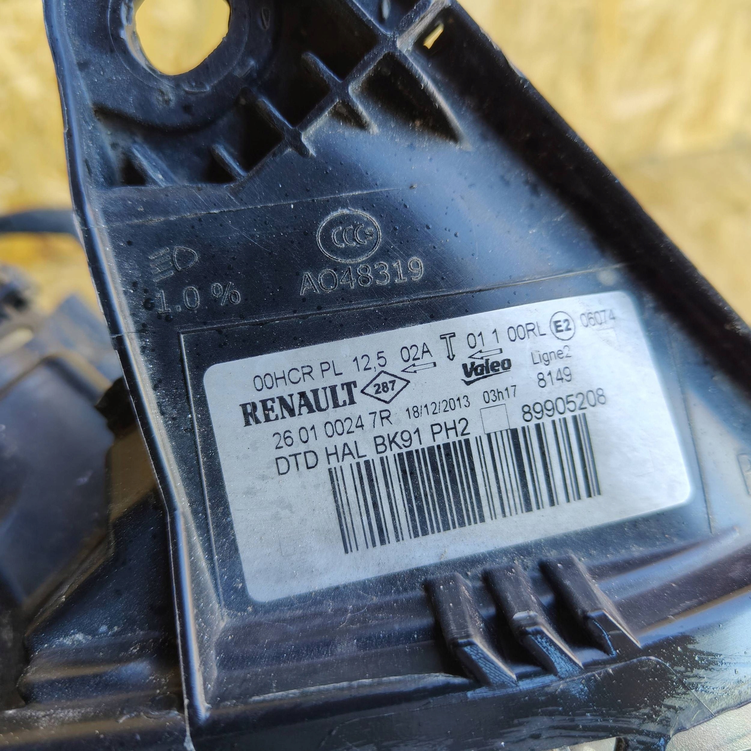 Reflektor front side right Renault Laguna III A048319