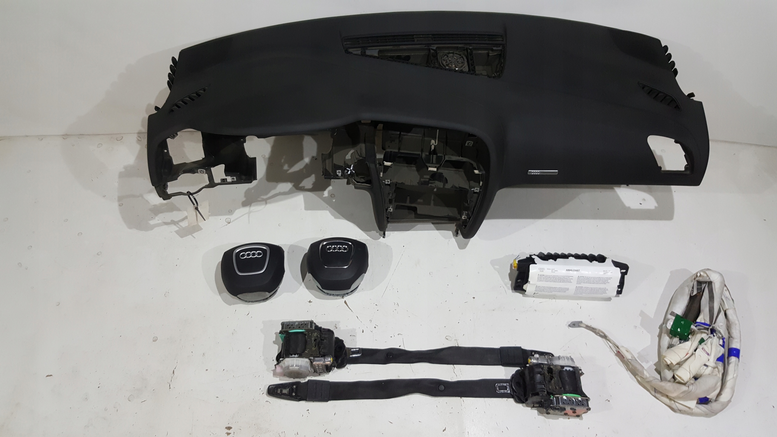 AUDI A5 8T доска консоль подушка безопасности ремни занавес