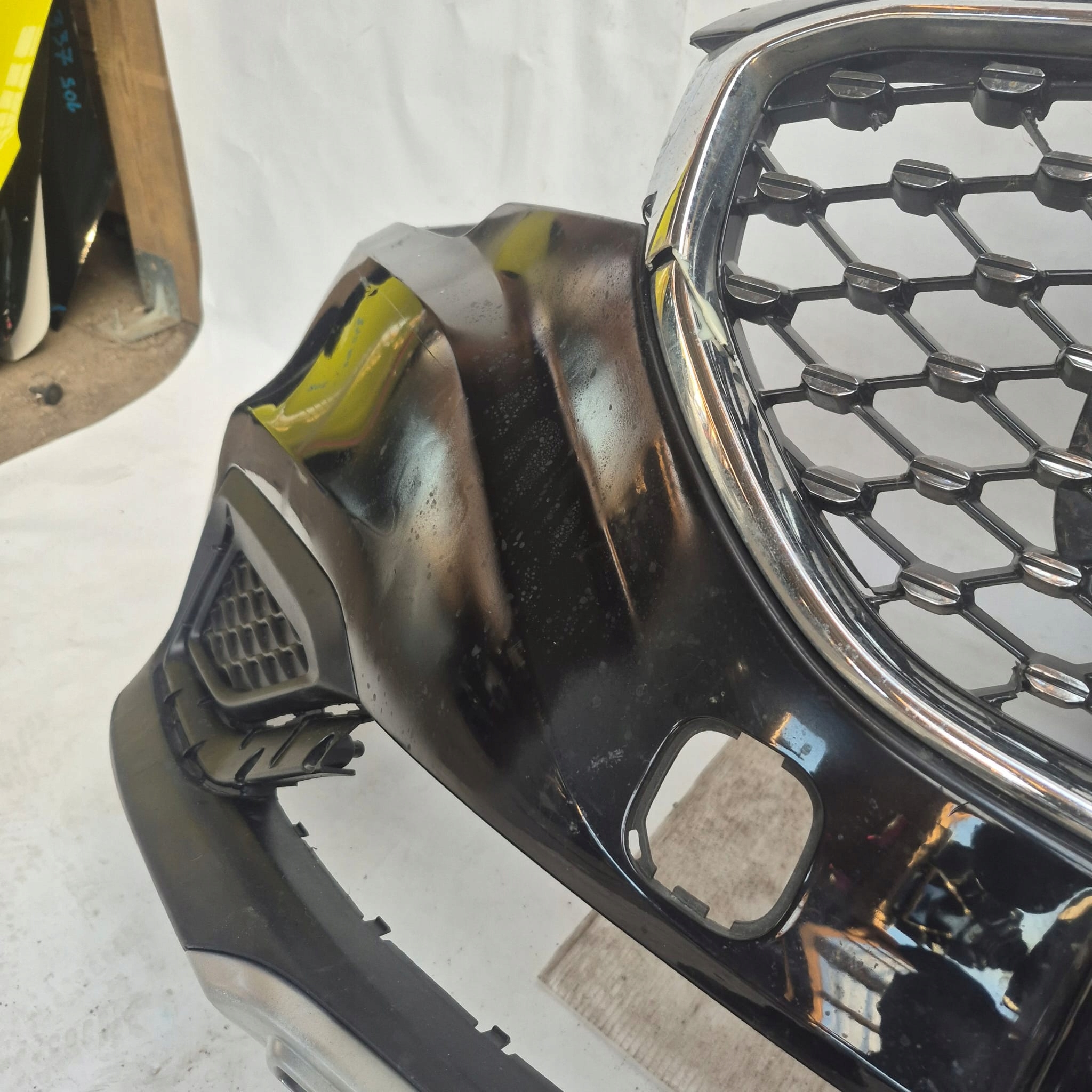 MG ZS EV 18- bumper front front