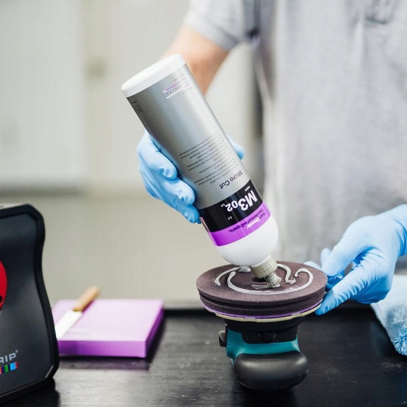 KOCH Chemie Micro Cut ZESTAW pasta + 2 pady GIFT! Numer katalogowy producenta 403250