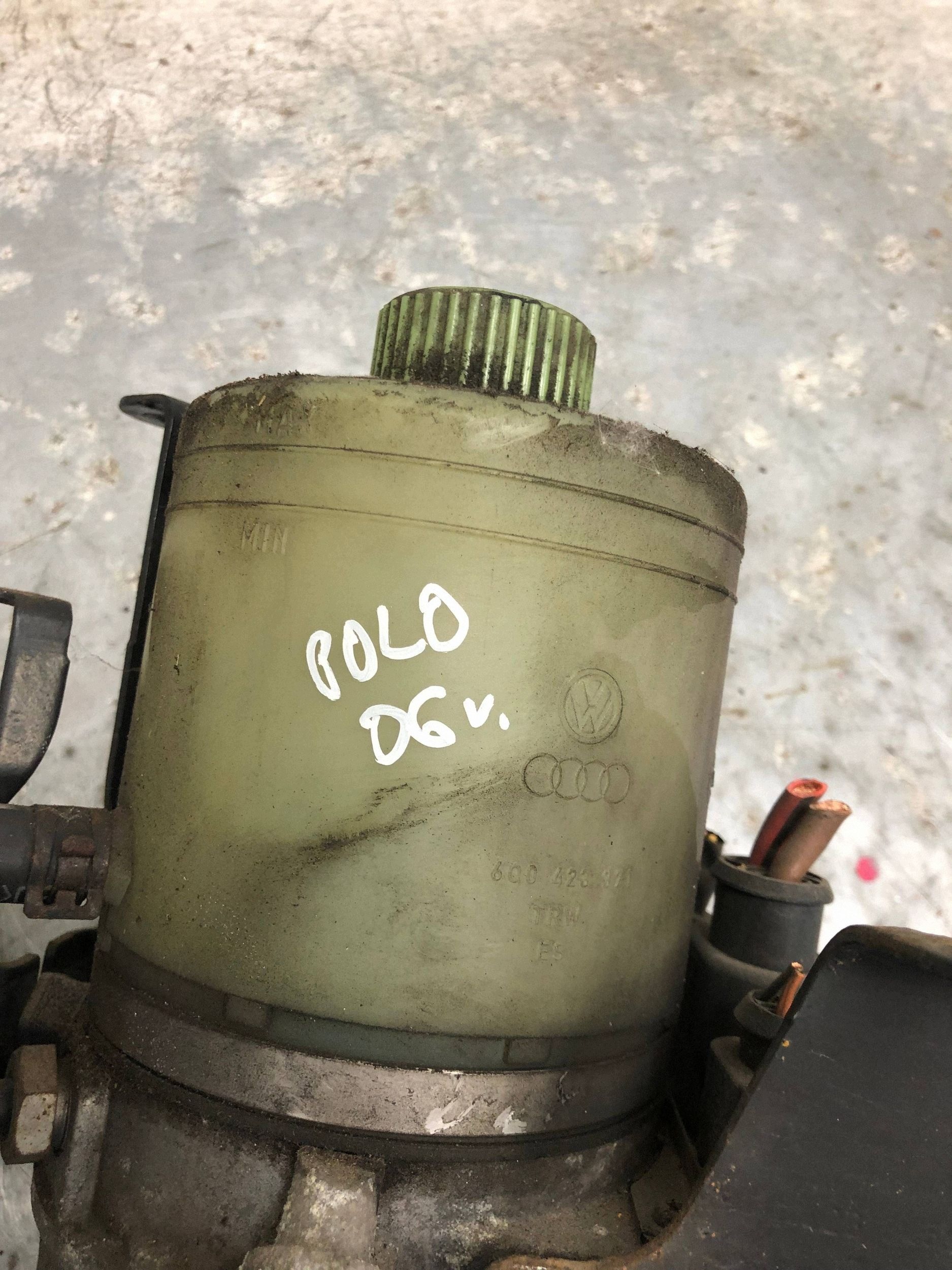 servo pump VW POLO IV 6Q0423156AB