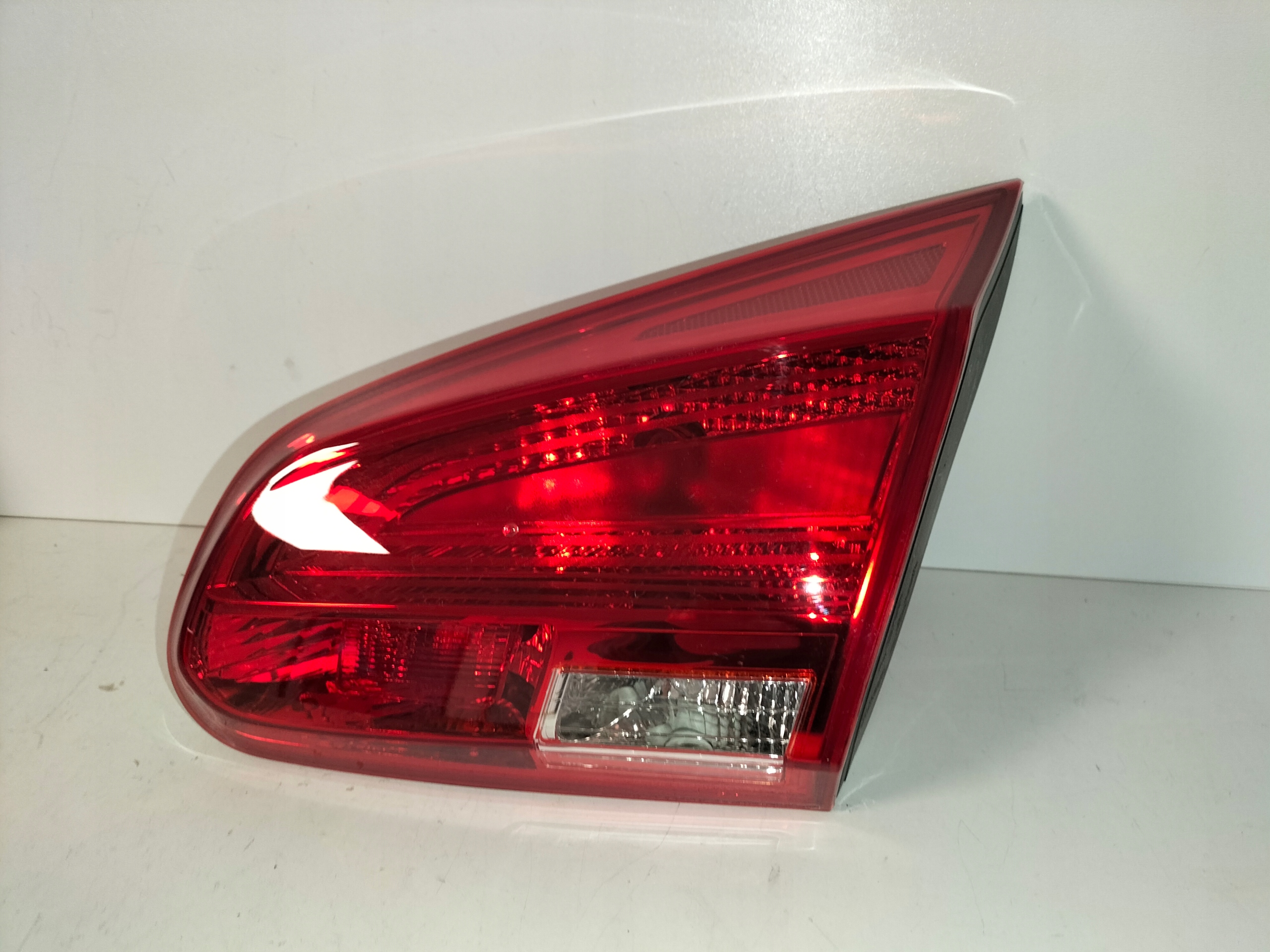 light rear rear part right KIA CEED II 12- HB