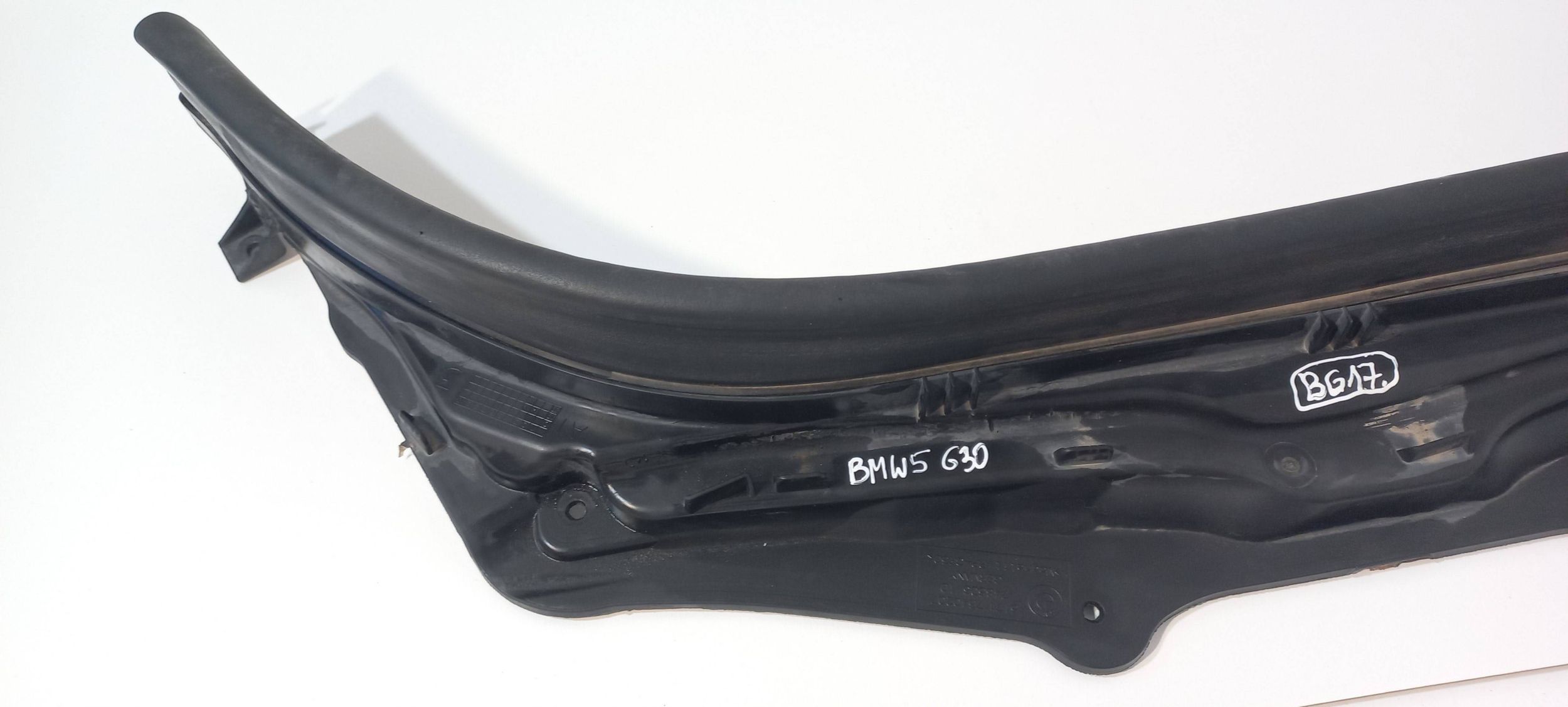 BMW 5 G30 G31 torpedo 51717340207 (BG17)