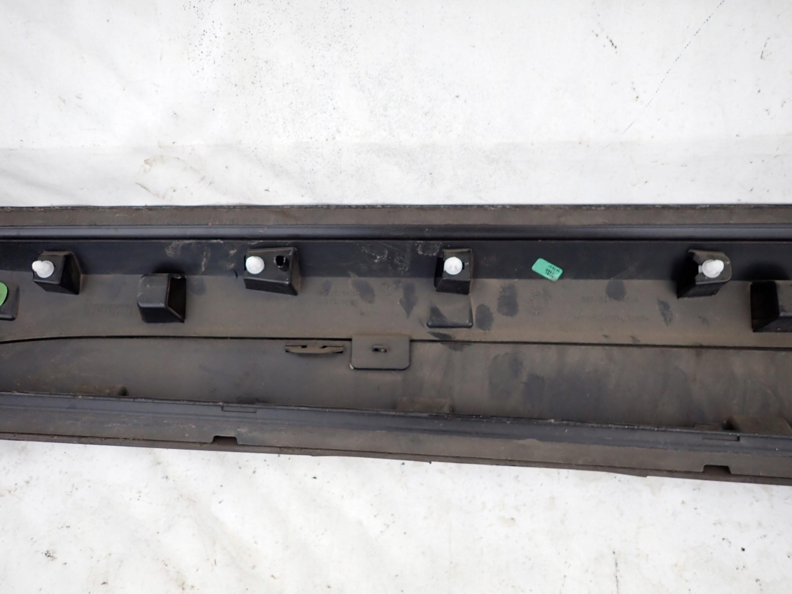 SKODA KODIAQ 16- moulding door right front front