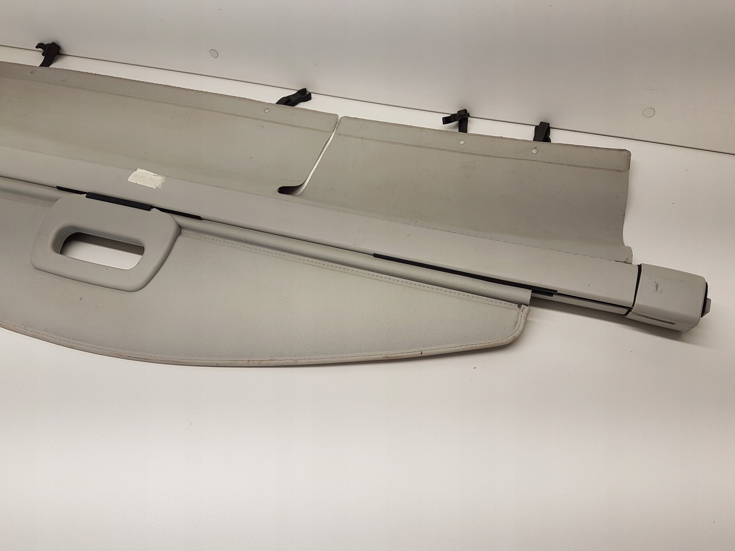 JEEP CHEROKEE KL LIFT ROLETA BAGAŻNIKA ORYGINAŁ 2018- Producent części Jeep OE