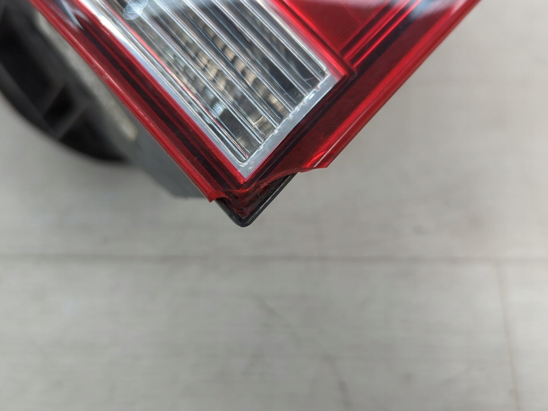 фонарь задний левый X1 E84 03425500 2990109