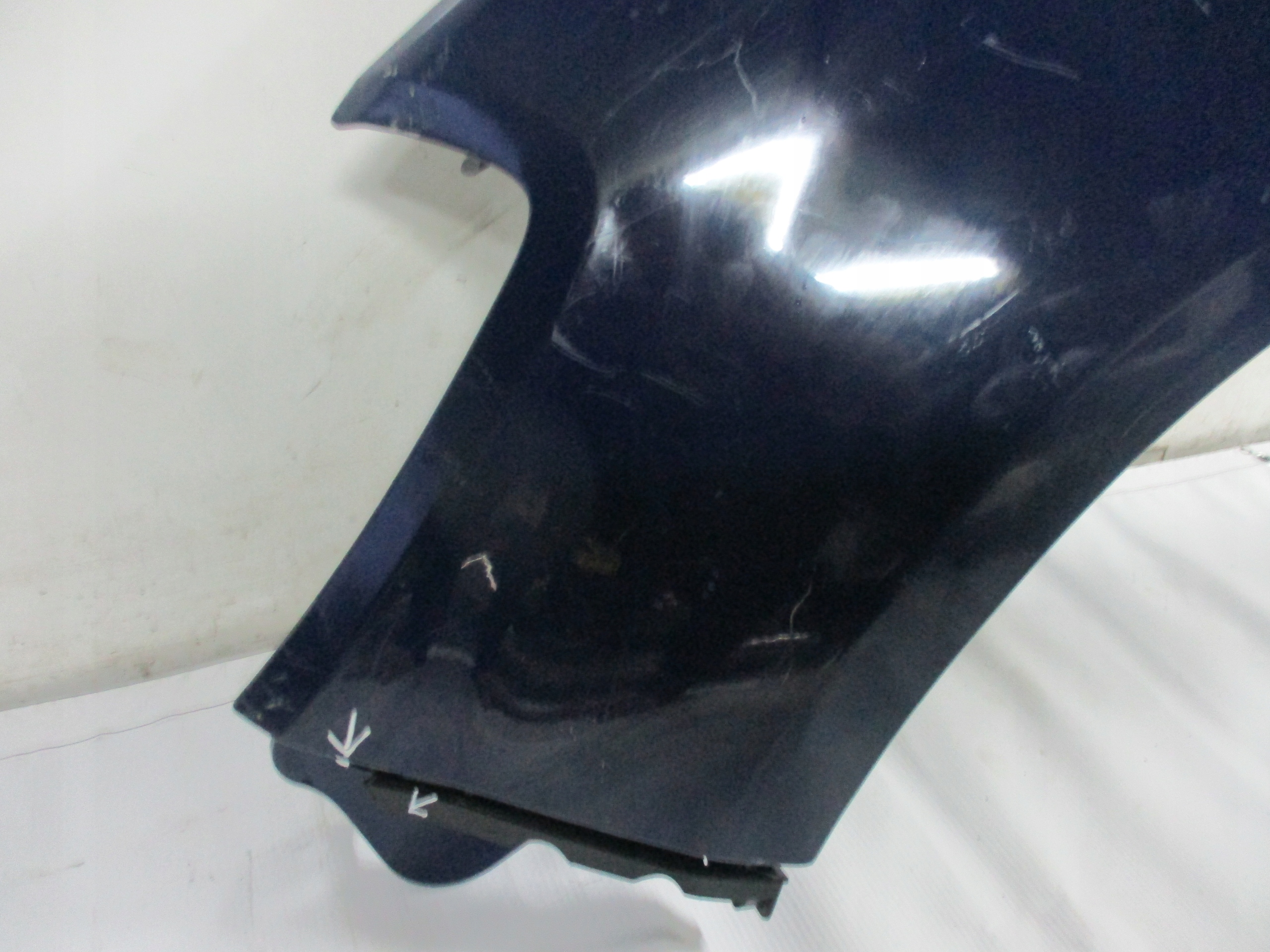 fender left front front Dacia Sandero 08-12r