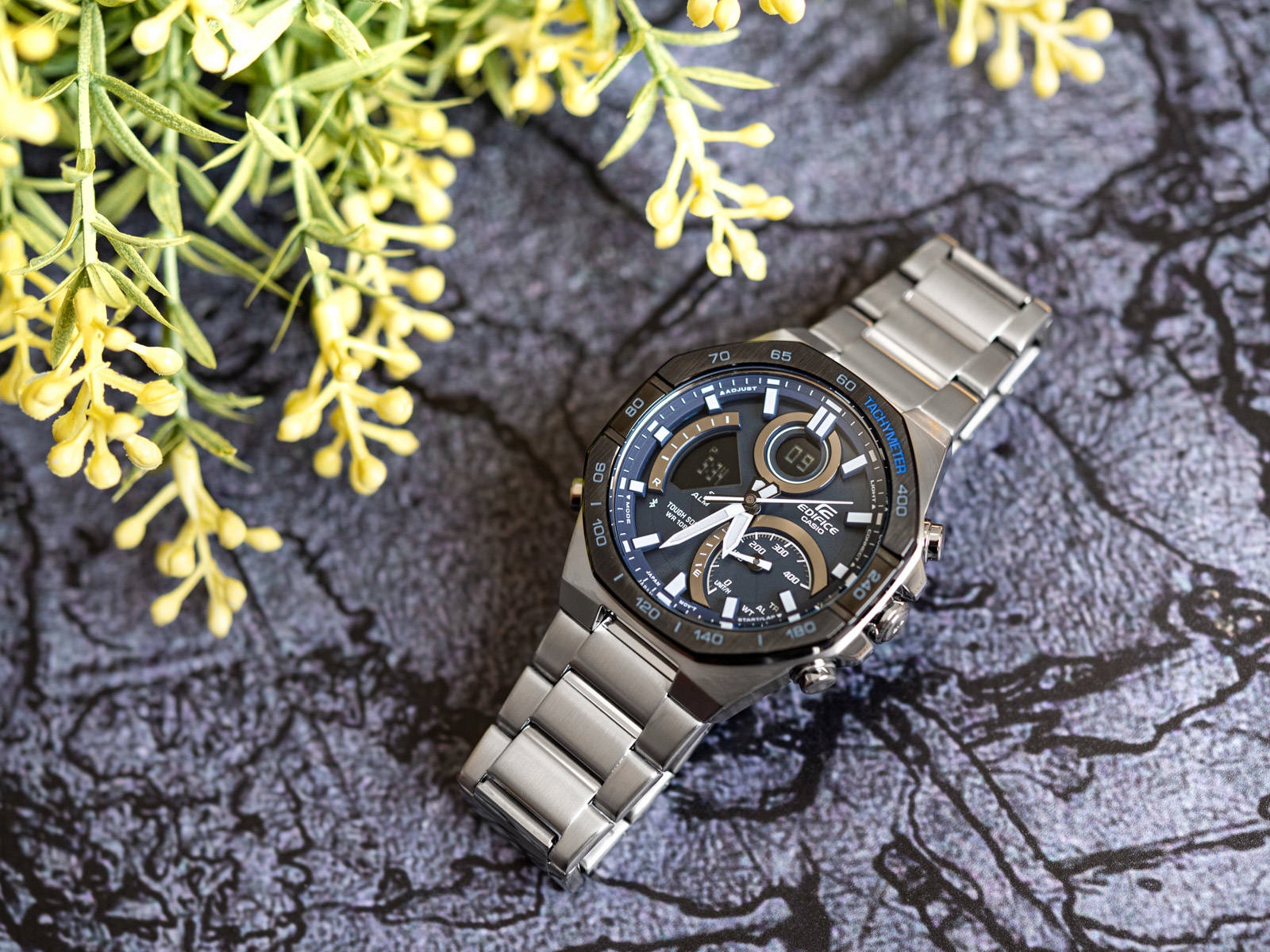 MĘSKI ZEGAREK CASIO ECB-950DB-2AEF EDIFICE SOLAR Marka Casio