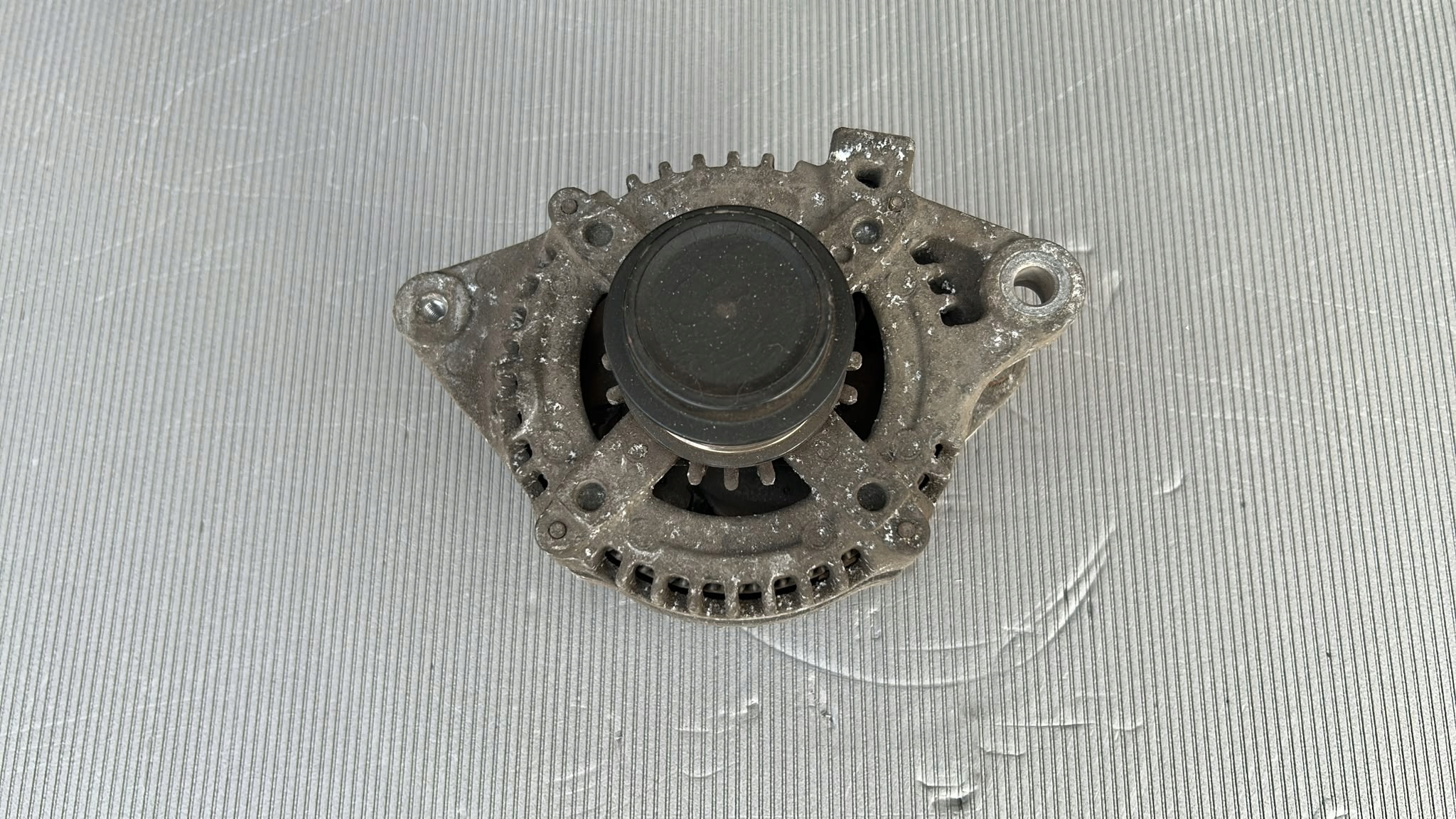 alternatore TOYOTA AURIS e 07-09 1.6 124KM