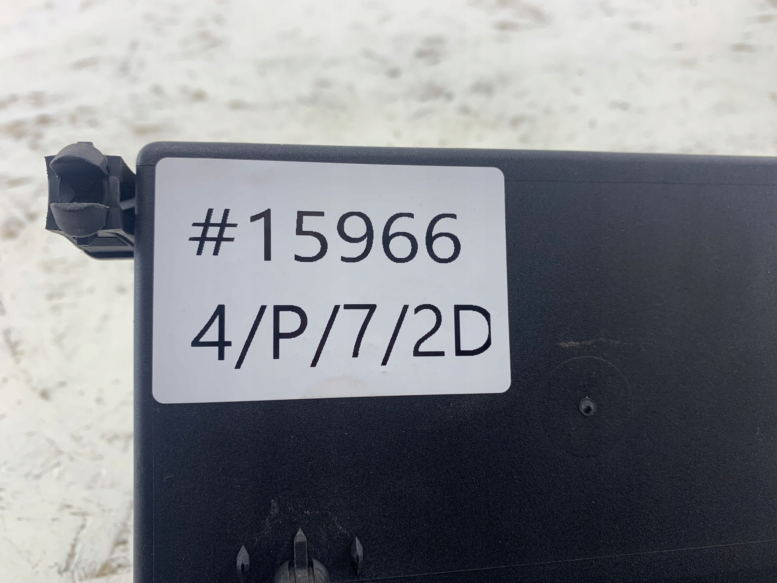 MERCEDES W203 module door left front 2038205526
