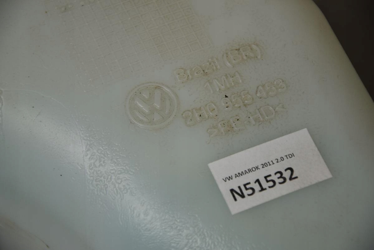 VW AMAROK washer fluid tank 2h0955453