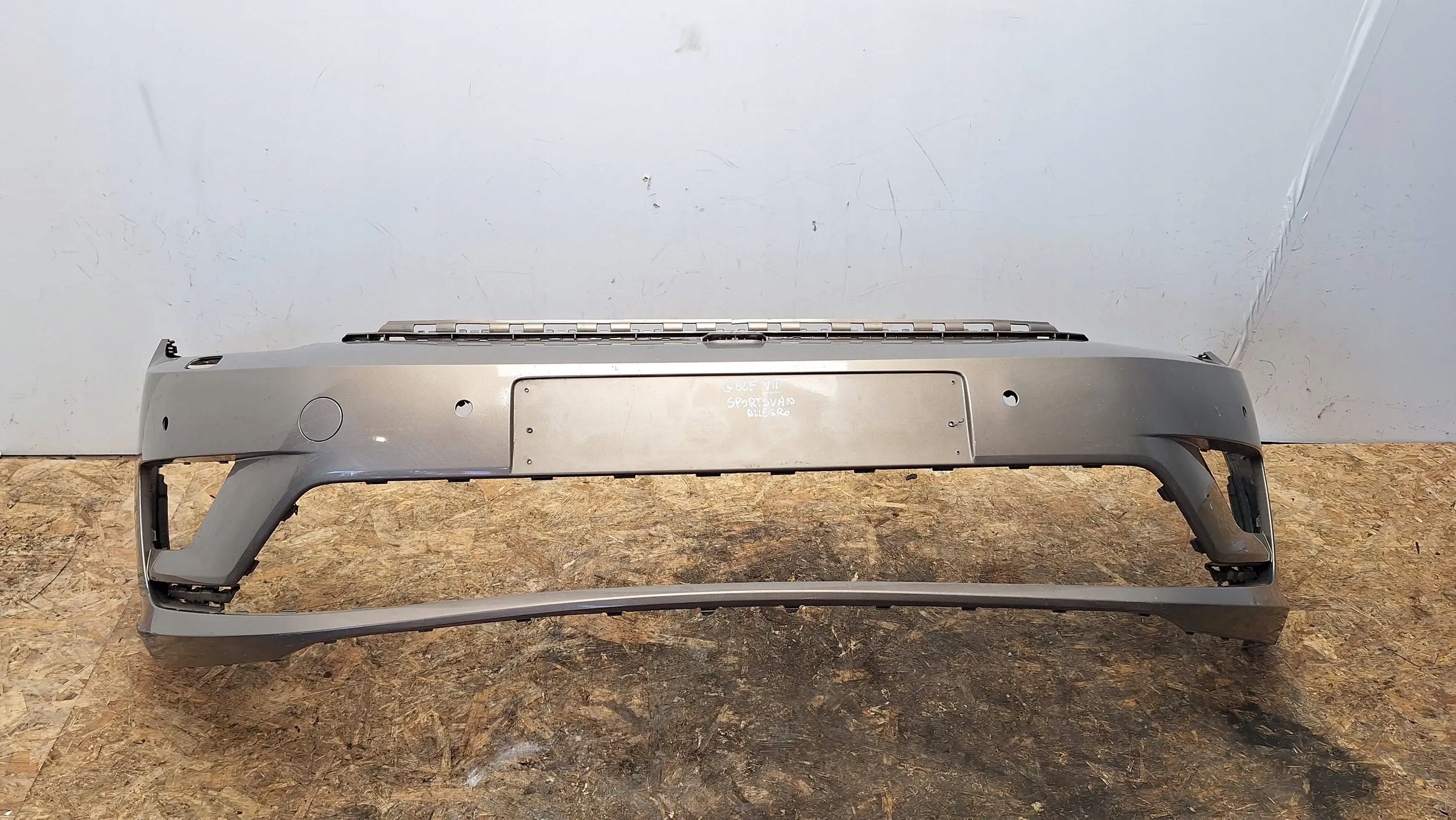 bumper front 510807221F VW GOLF SPORTSVAN 14