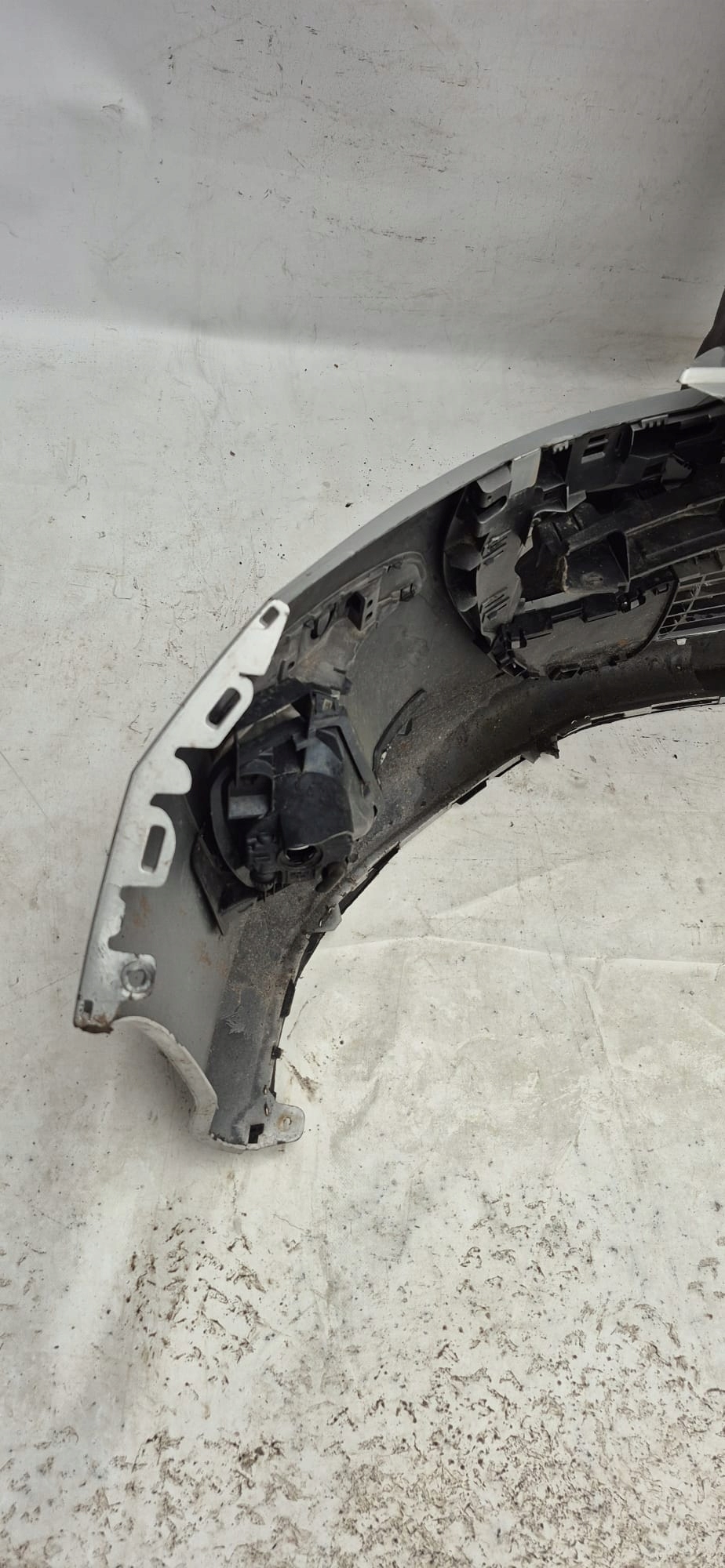 PEUGEOT 308 and 1 07-11 bumper front front 9680484677