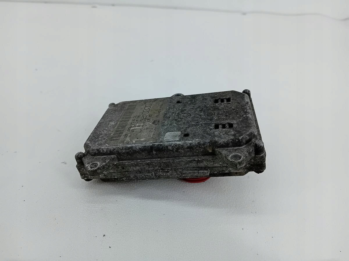 Конвертер Ксенон Audi A6 C6 5DF008704-10