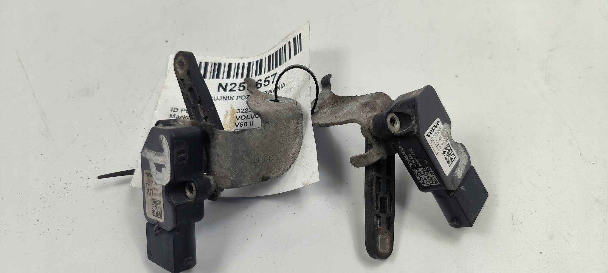 Sensor POZIOMOWANIA Leuchten 32246989 VOLVO V60 II