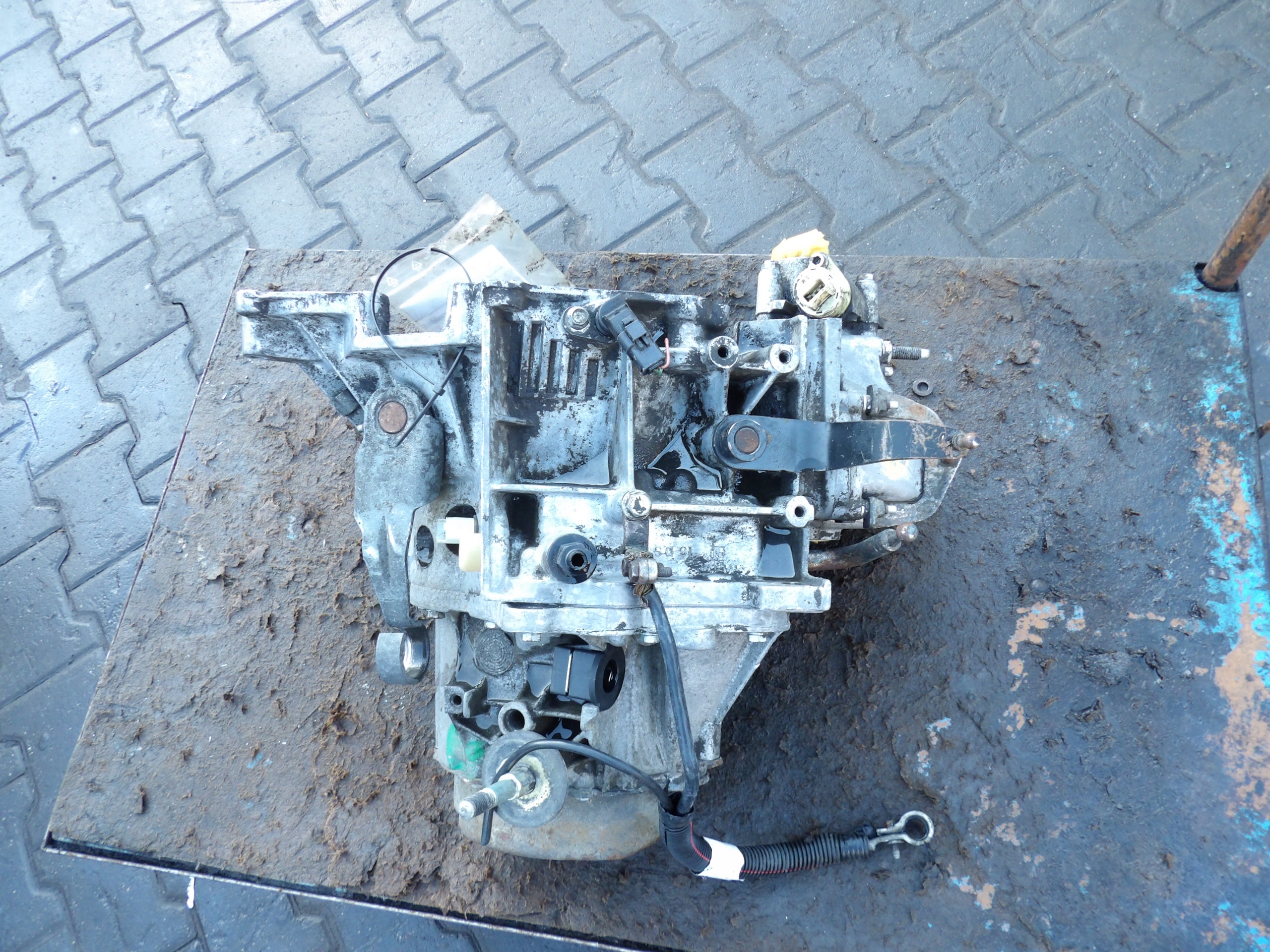 Peugeot Partner 1,9D CAMBIO 20TE49