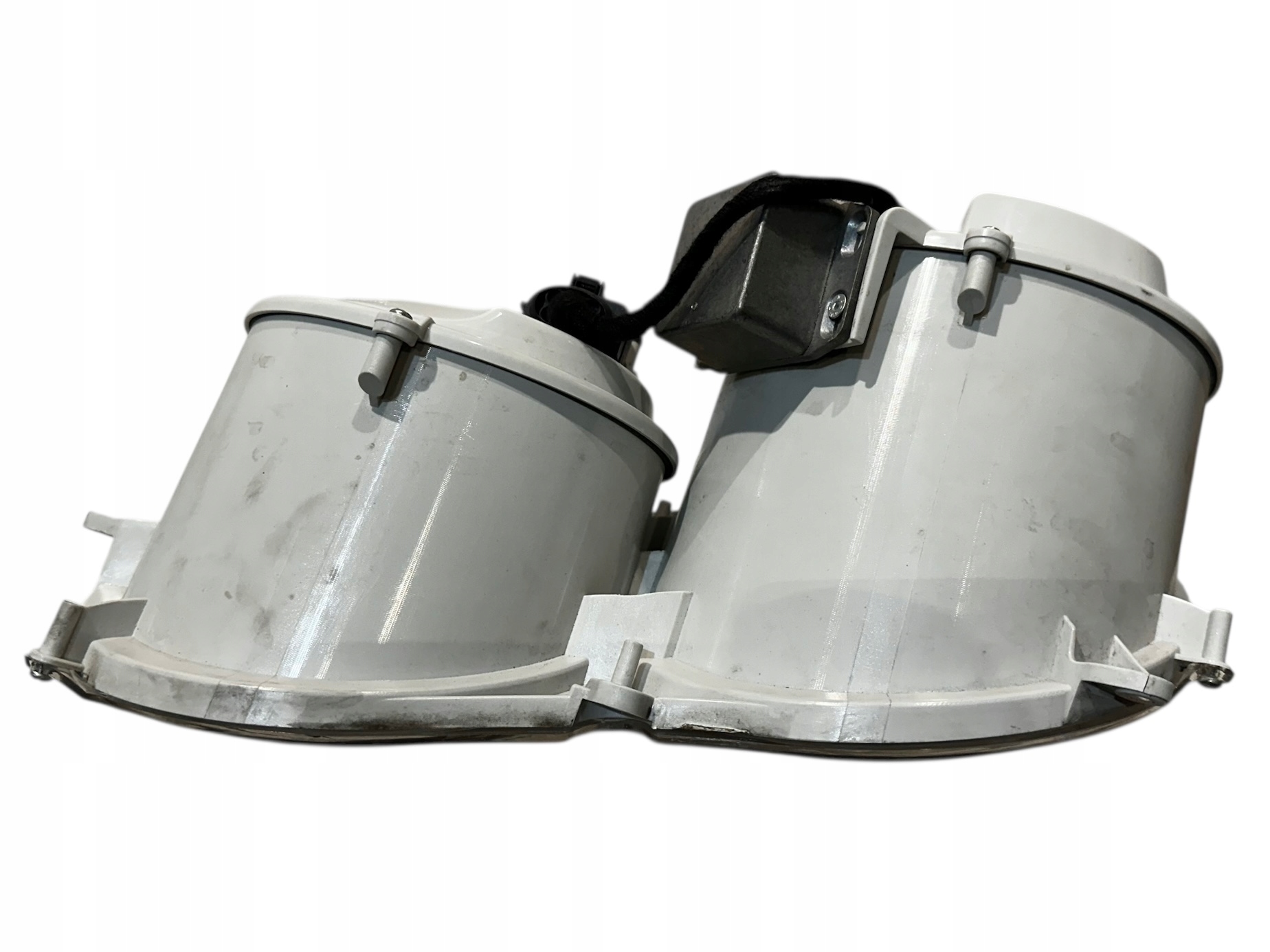BUGATTI VEYRON rear light RH LH 5B0945096D 5B0945095D